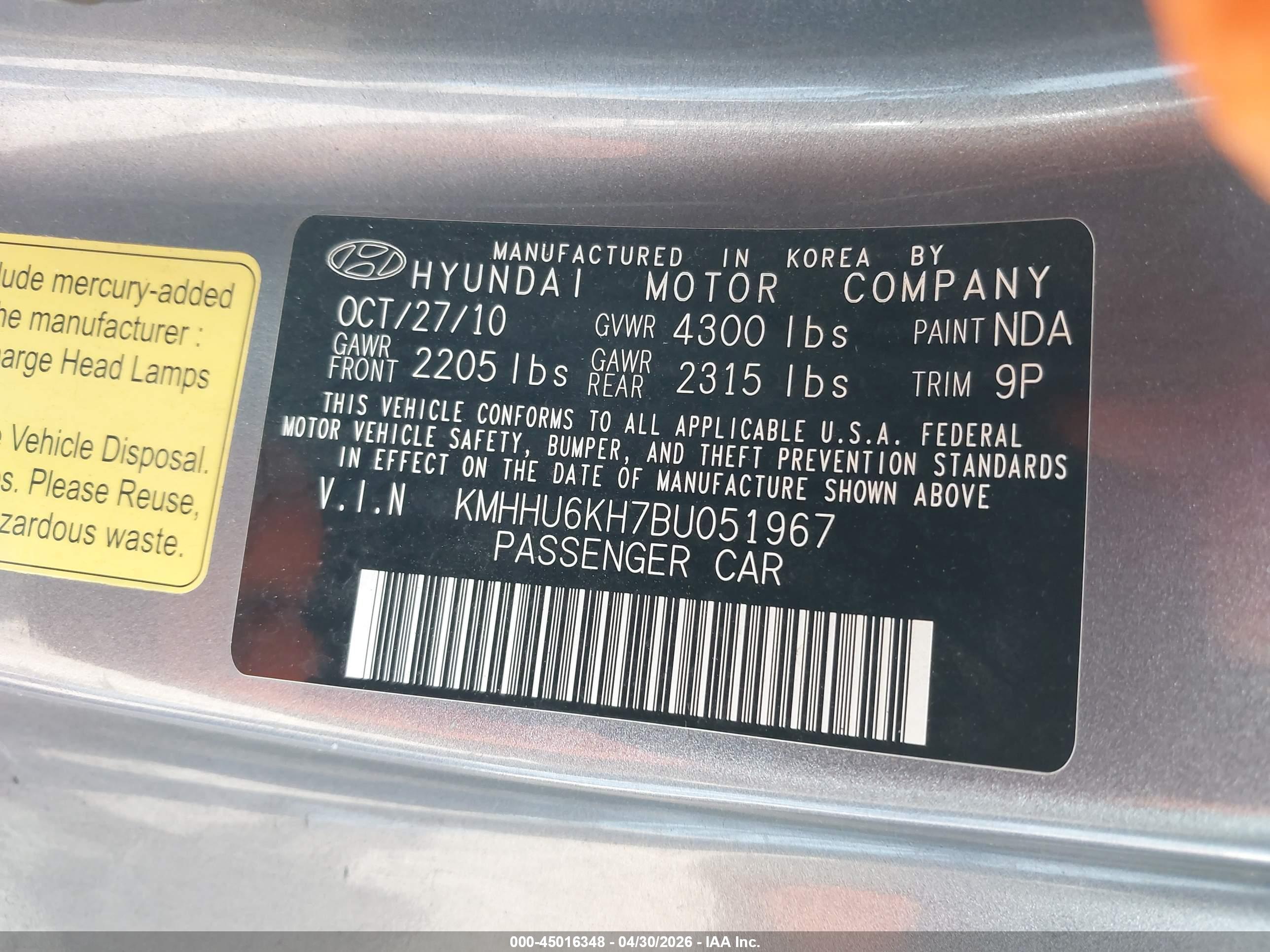 HYUNDAI GENESIS image 9