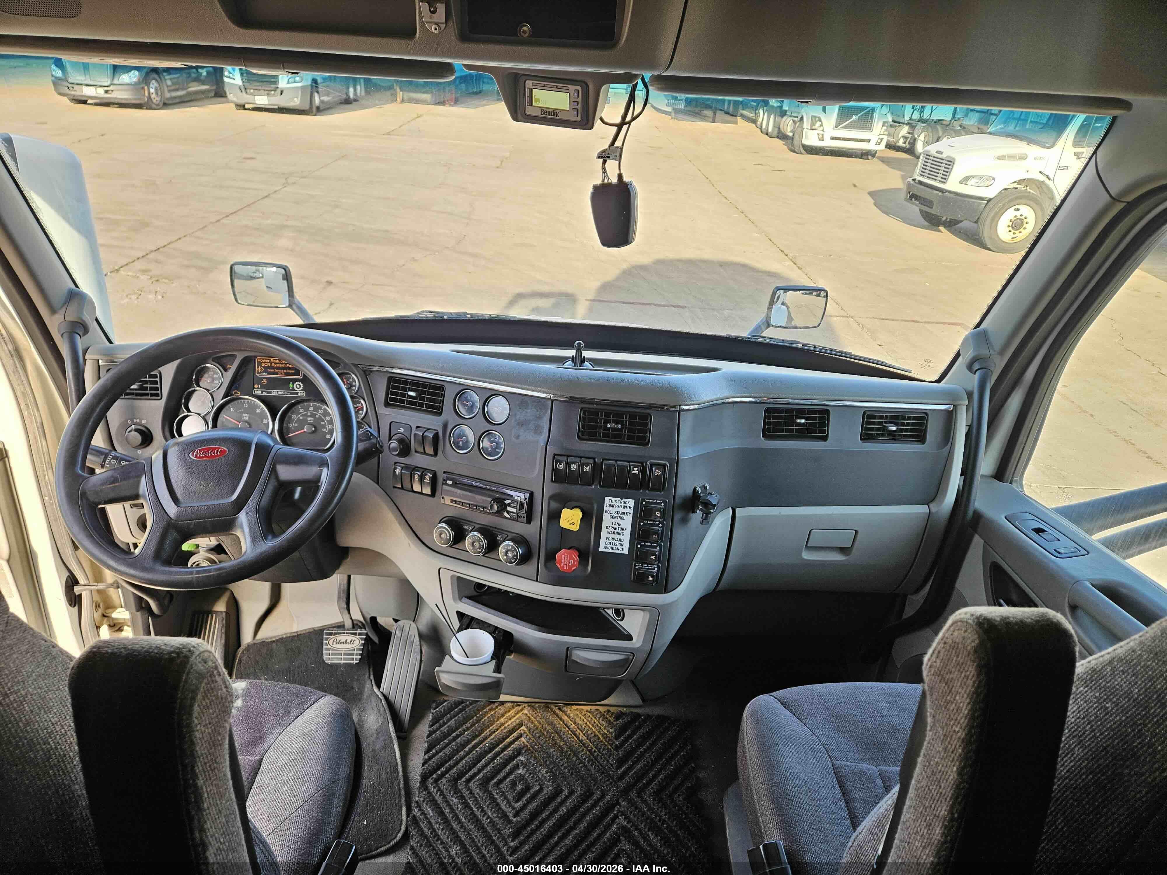 PETERBILT 579 image 5