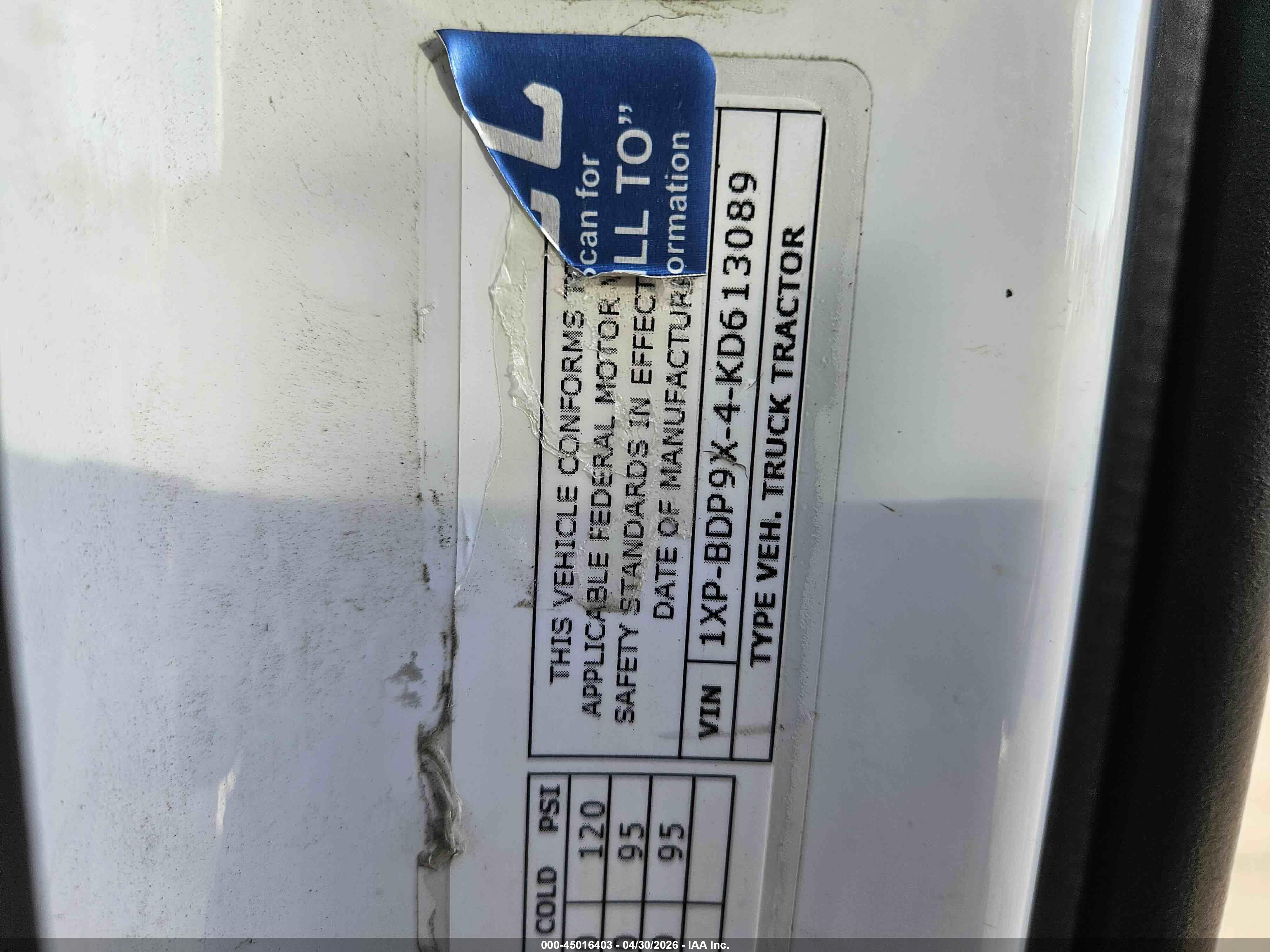 PETERBILT 579 image 9