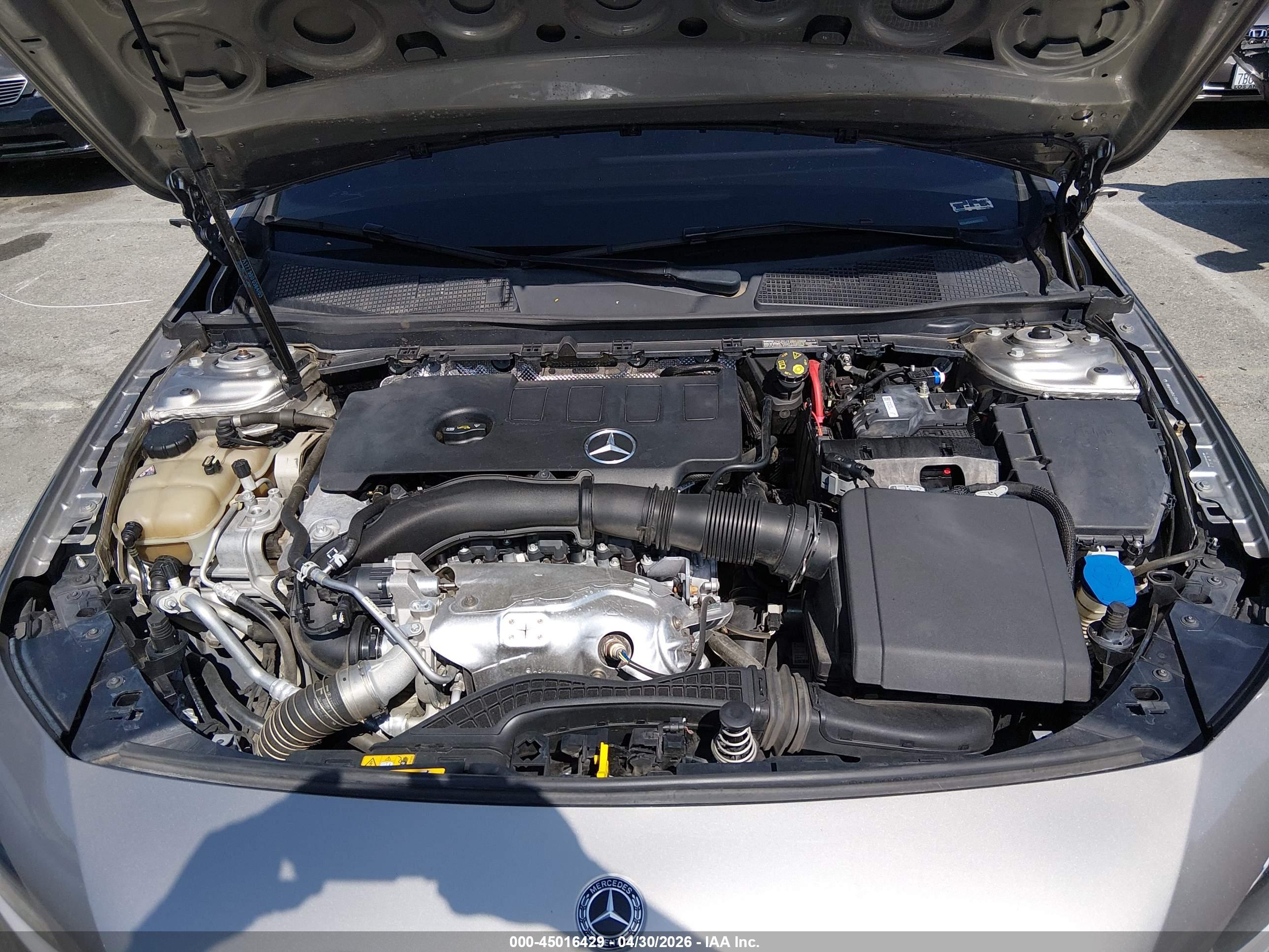 MERCEDES-BENZ A image 10