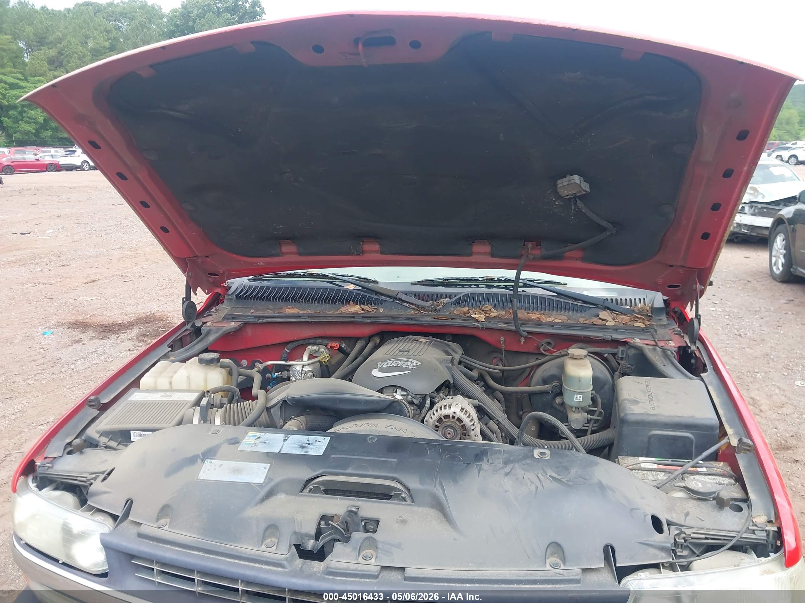 CHEVROLET SILVERADO image 10