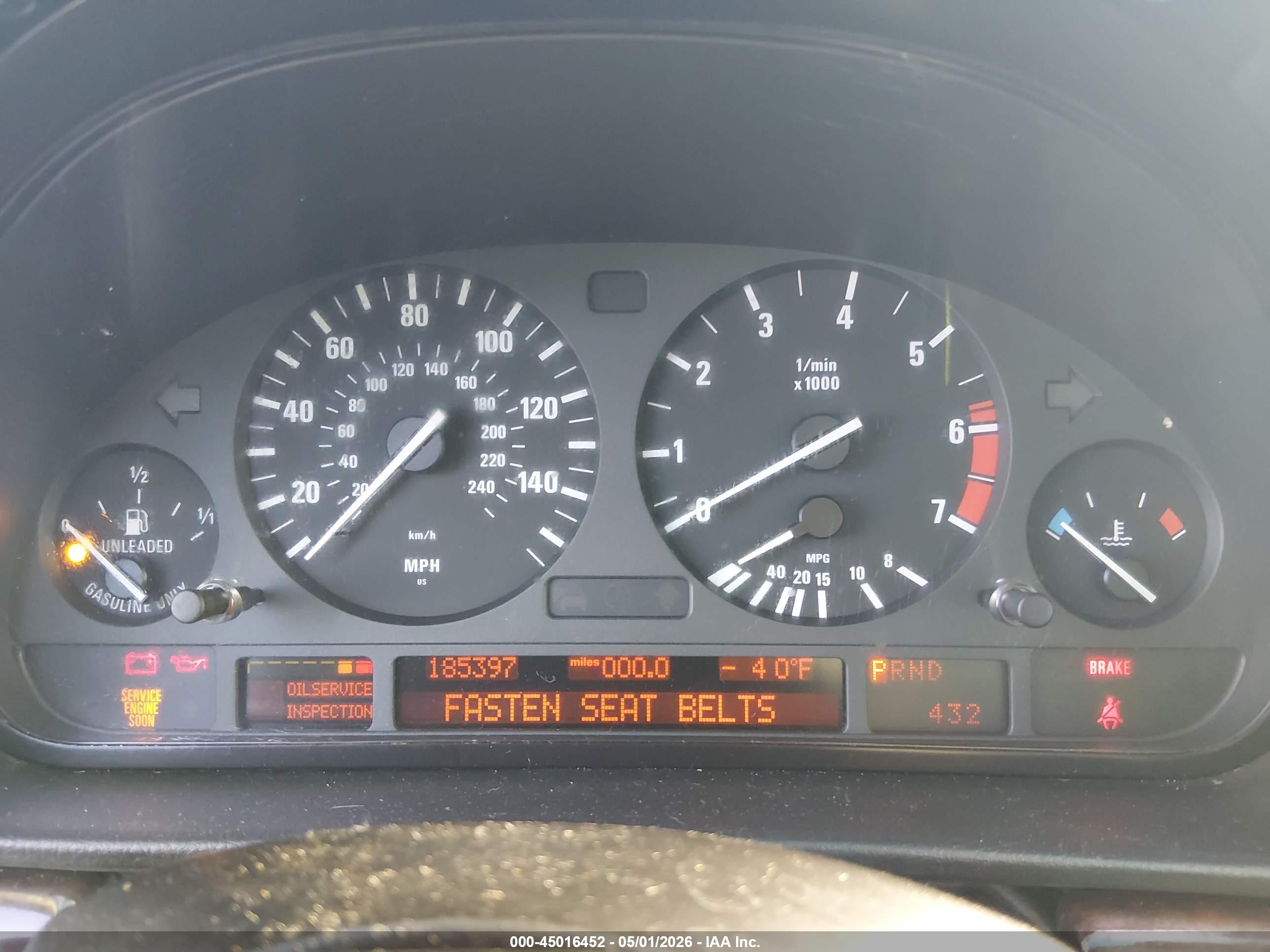 BMW 740IL image 7