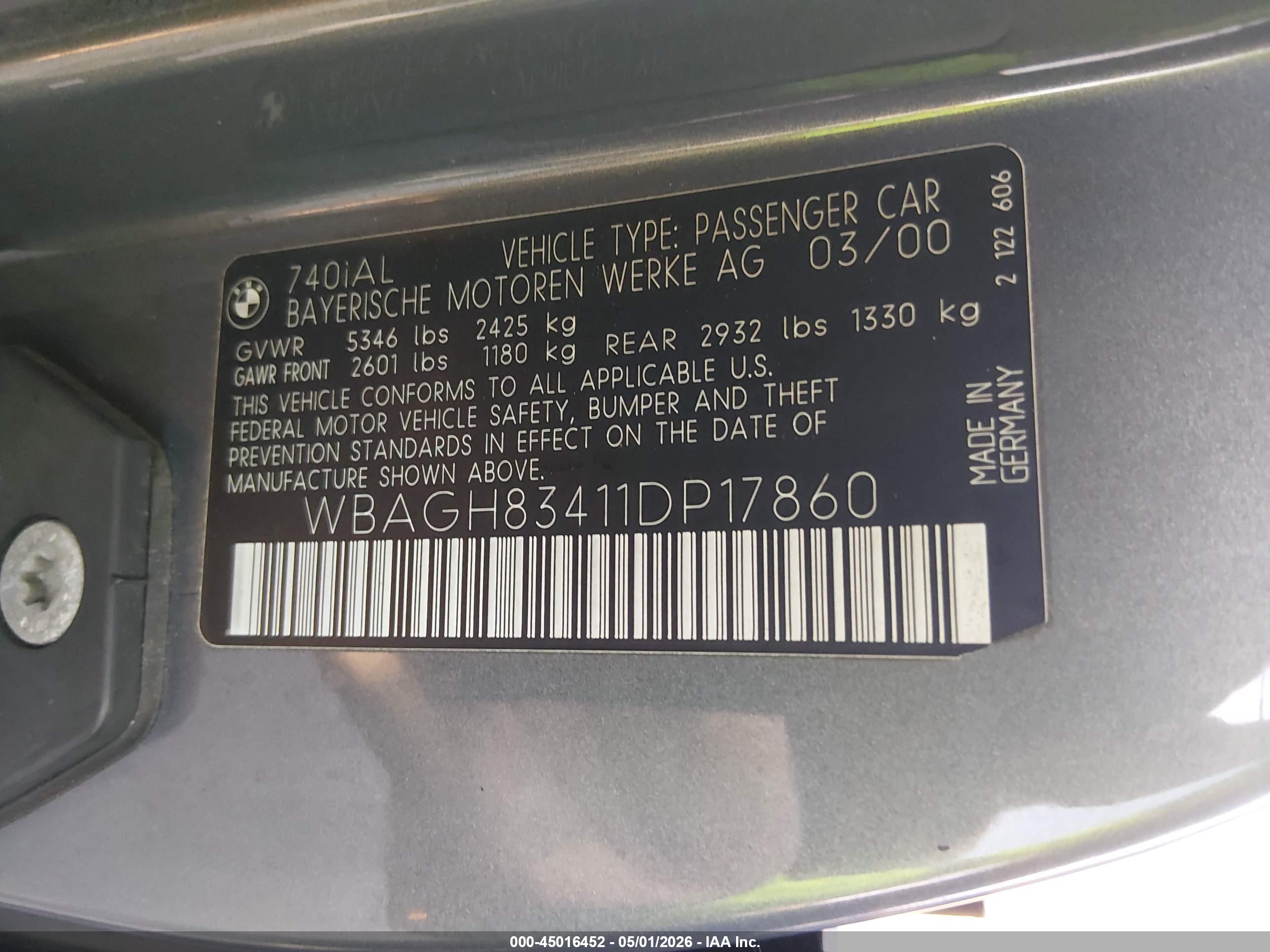 BMW 740IL image 9
