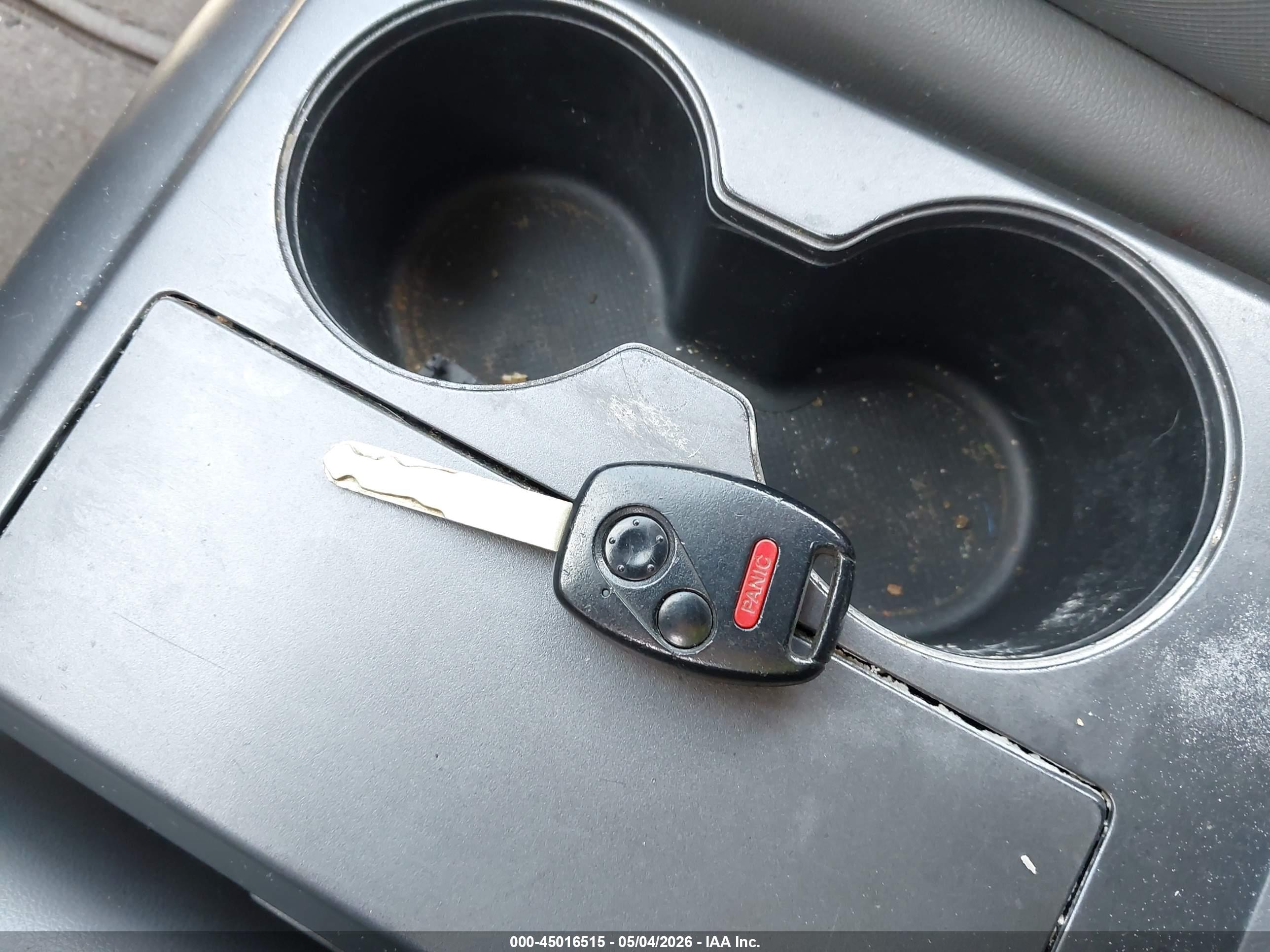 HONDA CR-V image 11