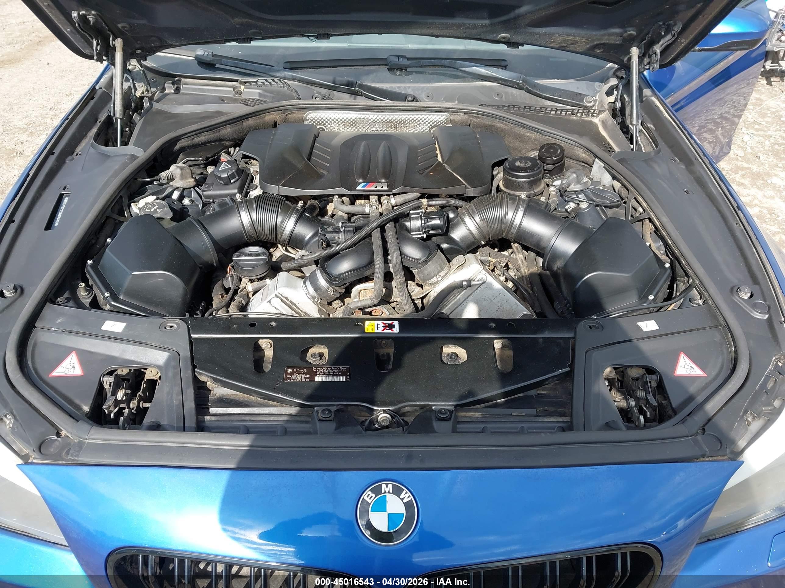 BMW M5 image 10