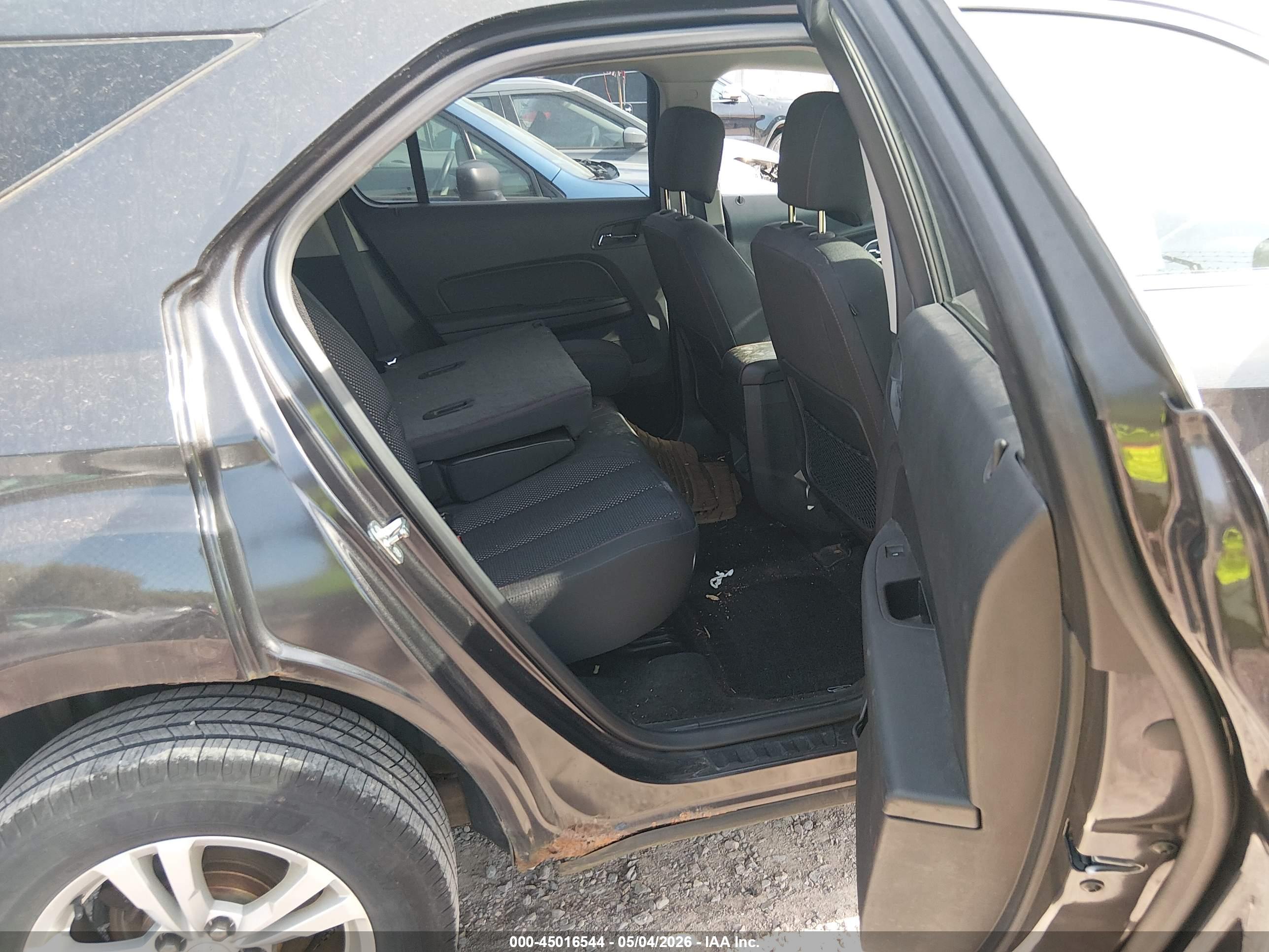 CHEVROLET EQUINOX image 8