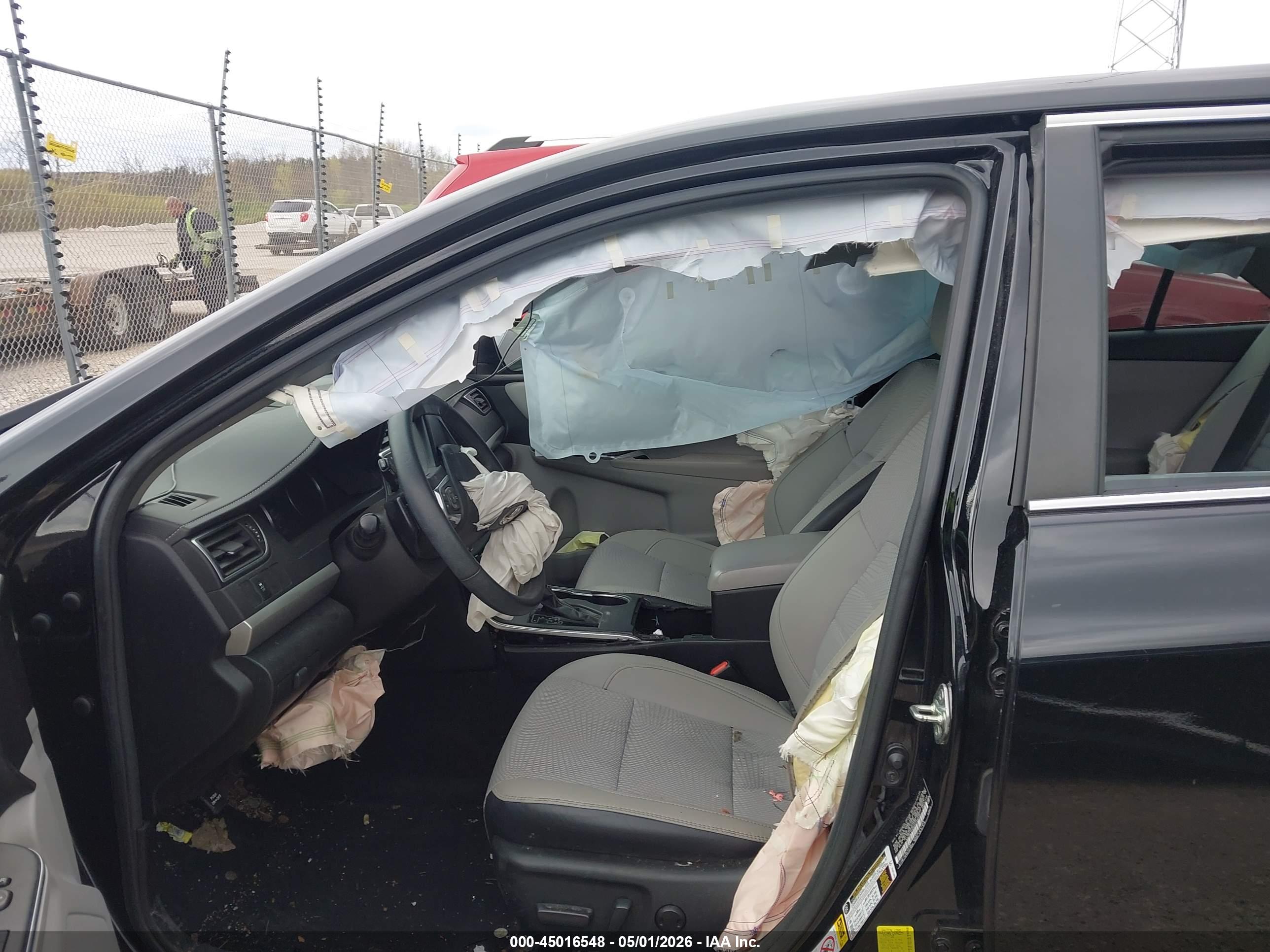 TOYOTA CAMRY image 5