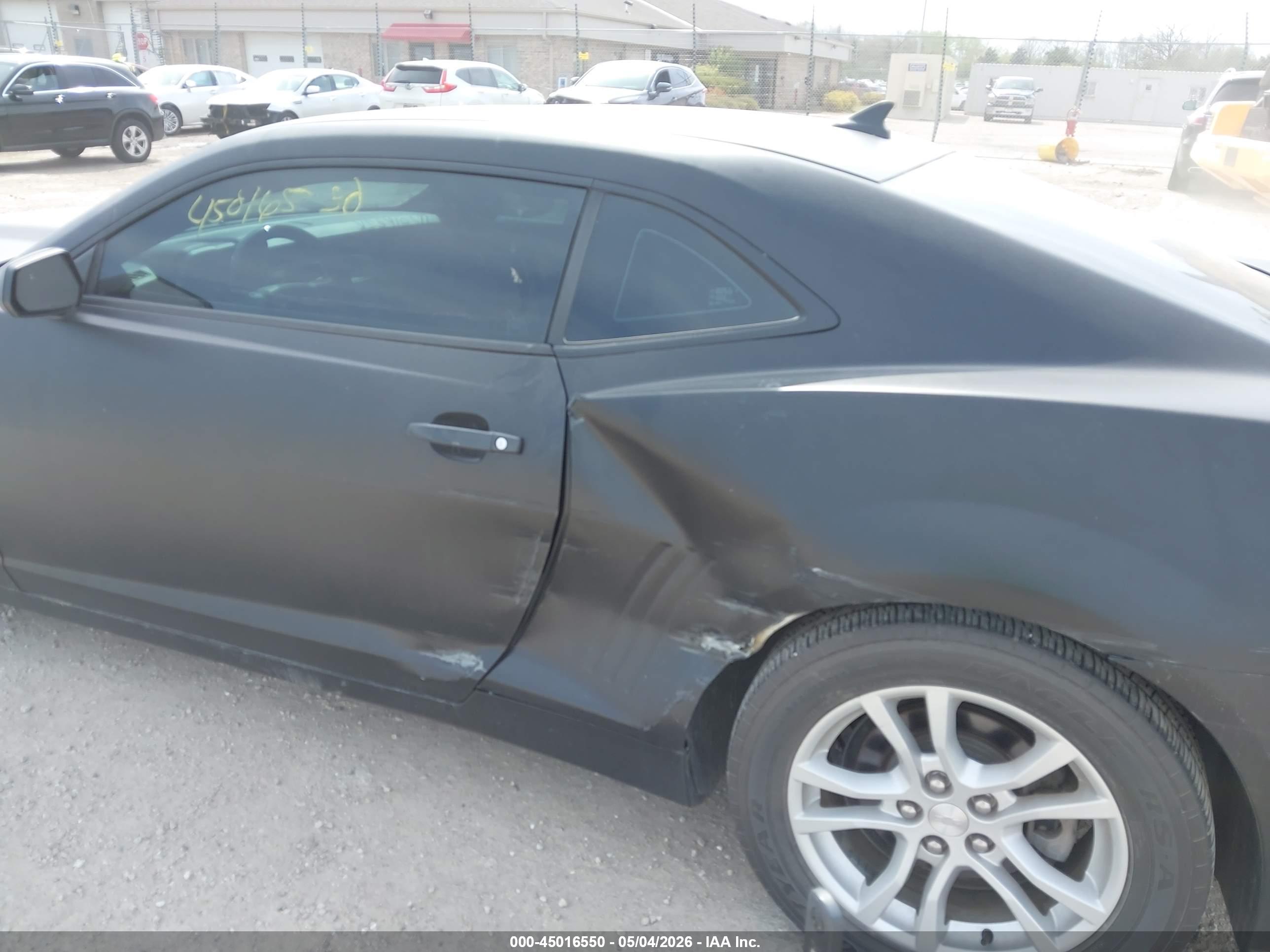 CHEVROLET CAMARO image 6