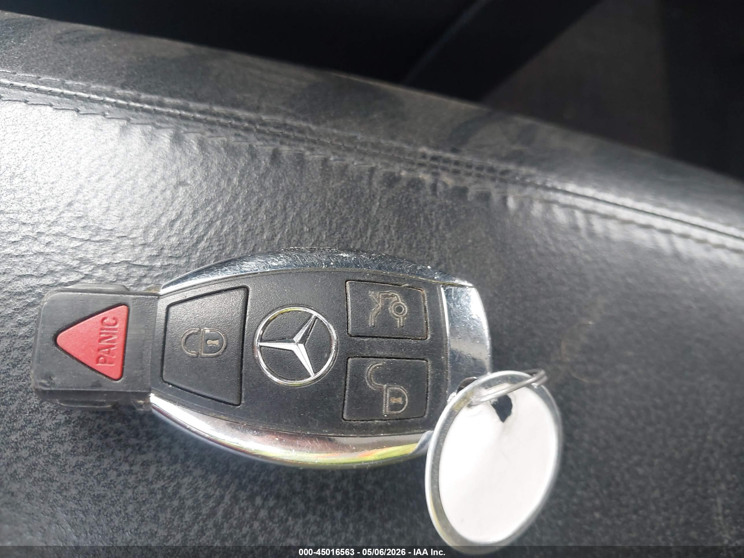 MERCEDES-BENZ R image 11