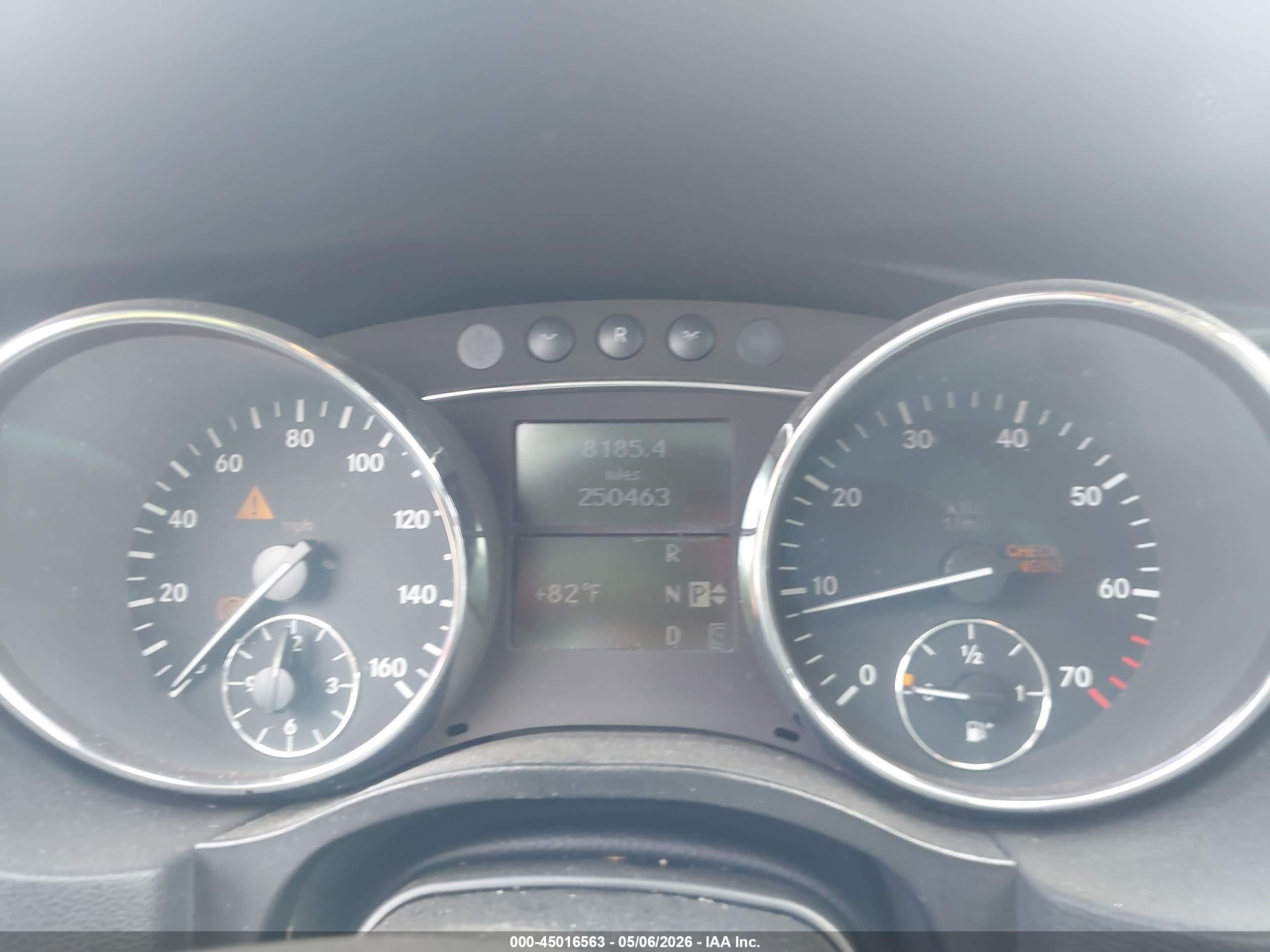 MERCEDES-BENZ R image 7
