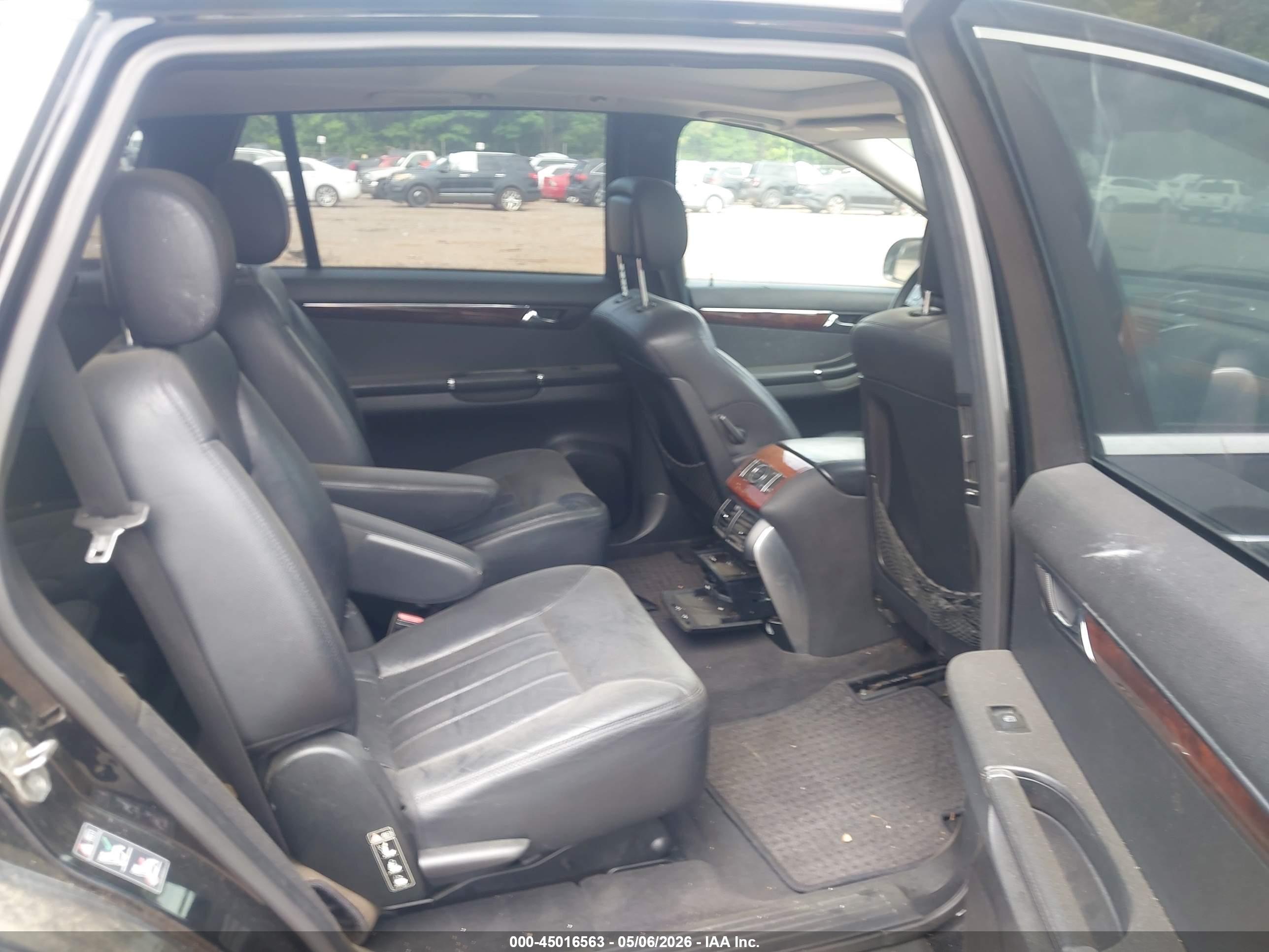 MERCEDES-BENZ R image 8