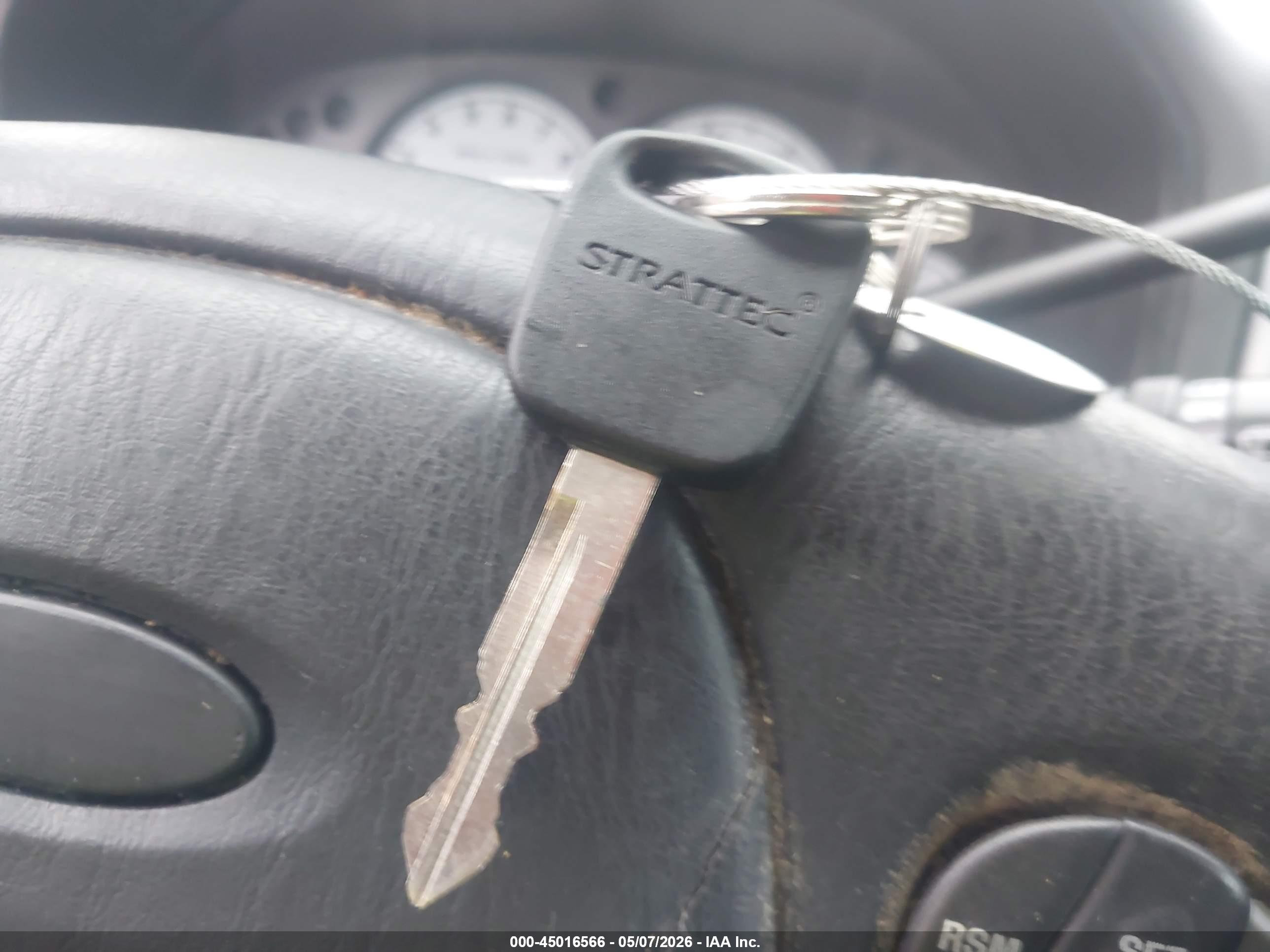 FORD ESCAPE image 11