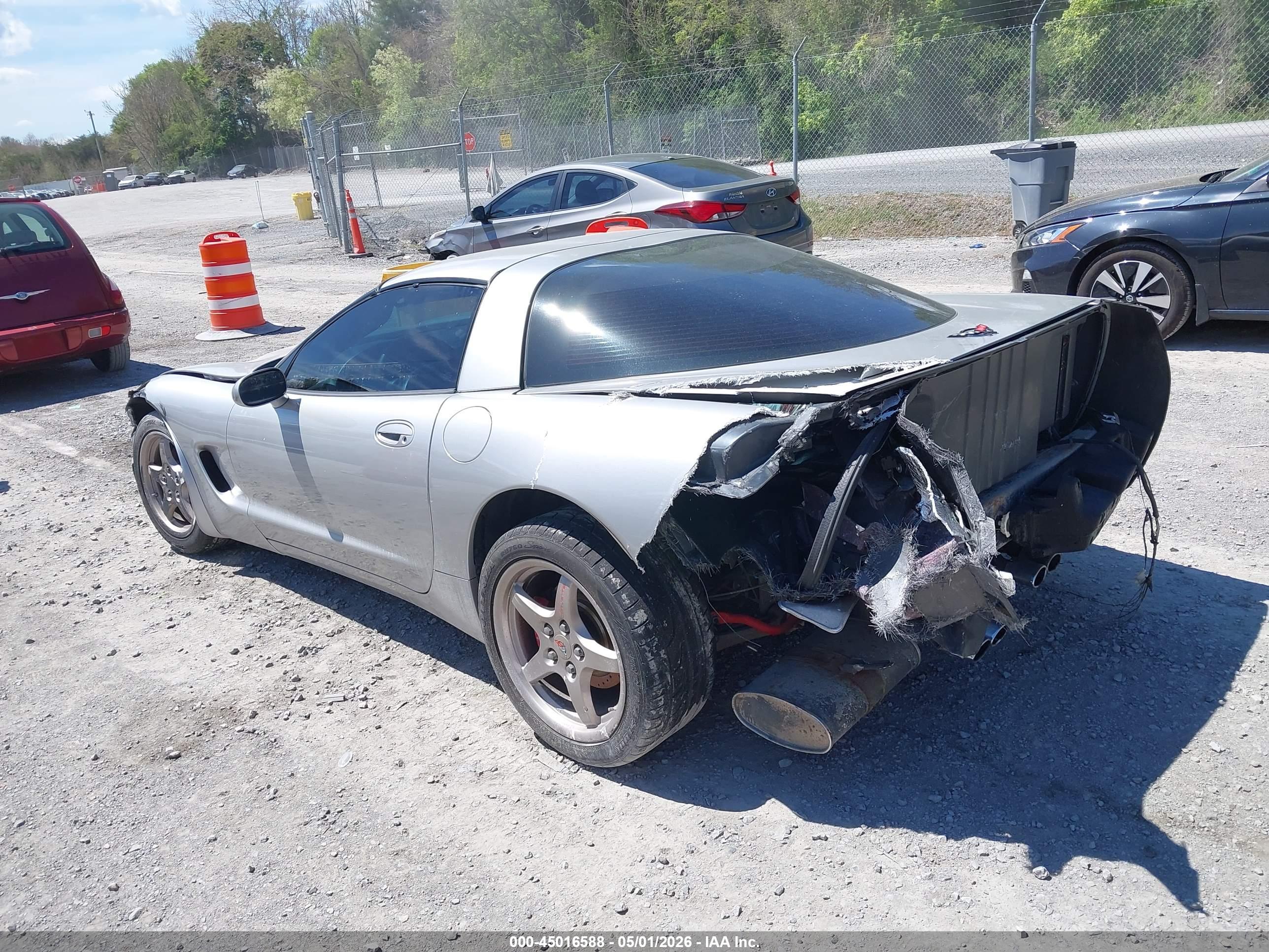 CHEVROLET CORVETTE image 3