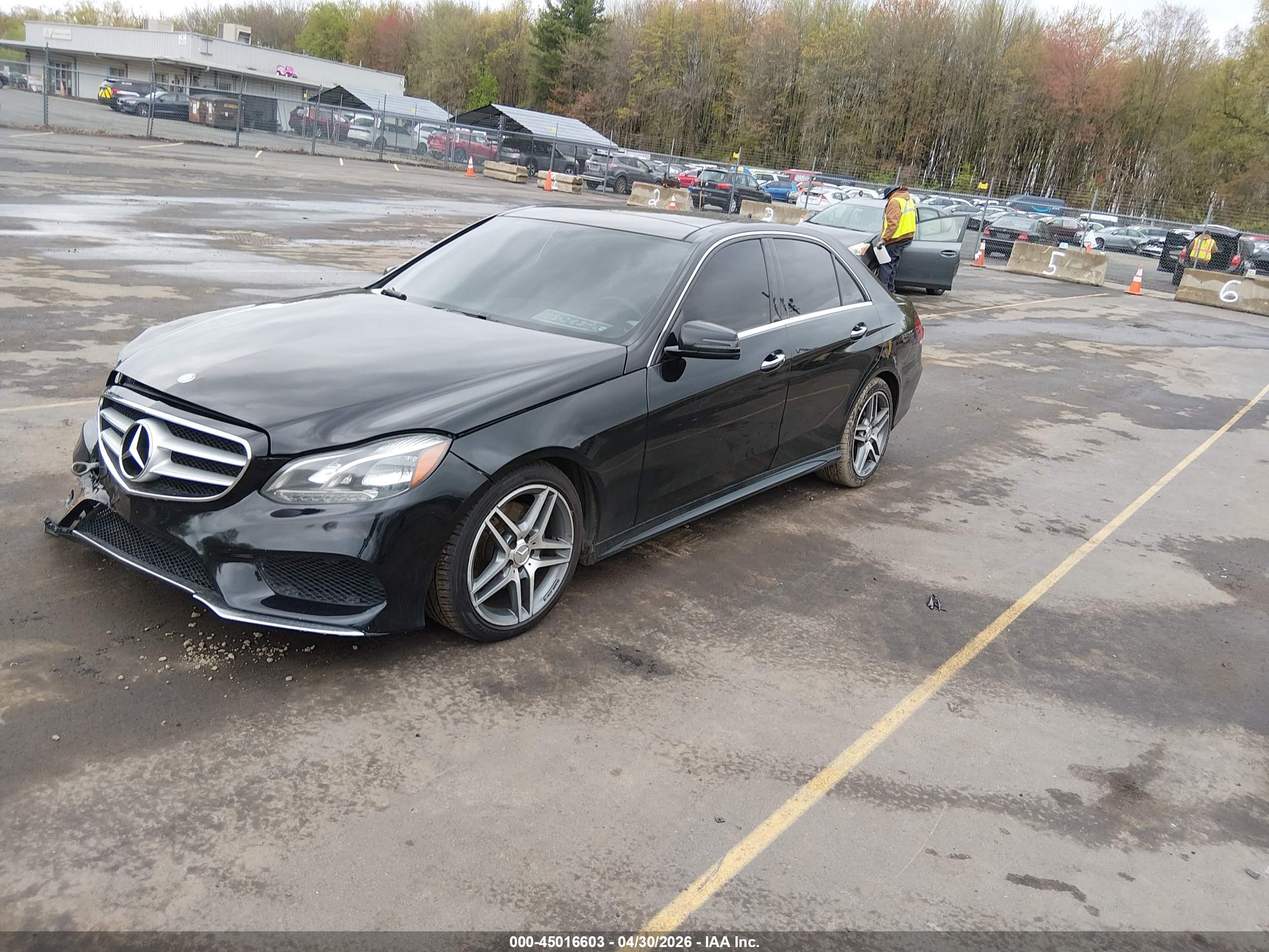 MERCEDES-BENZ E image 2