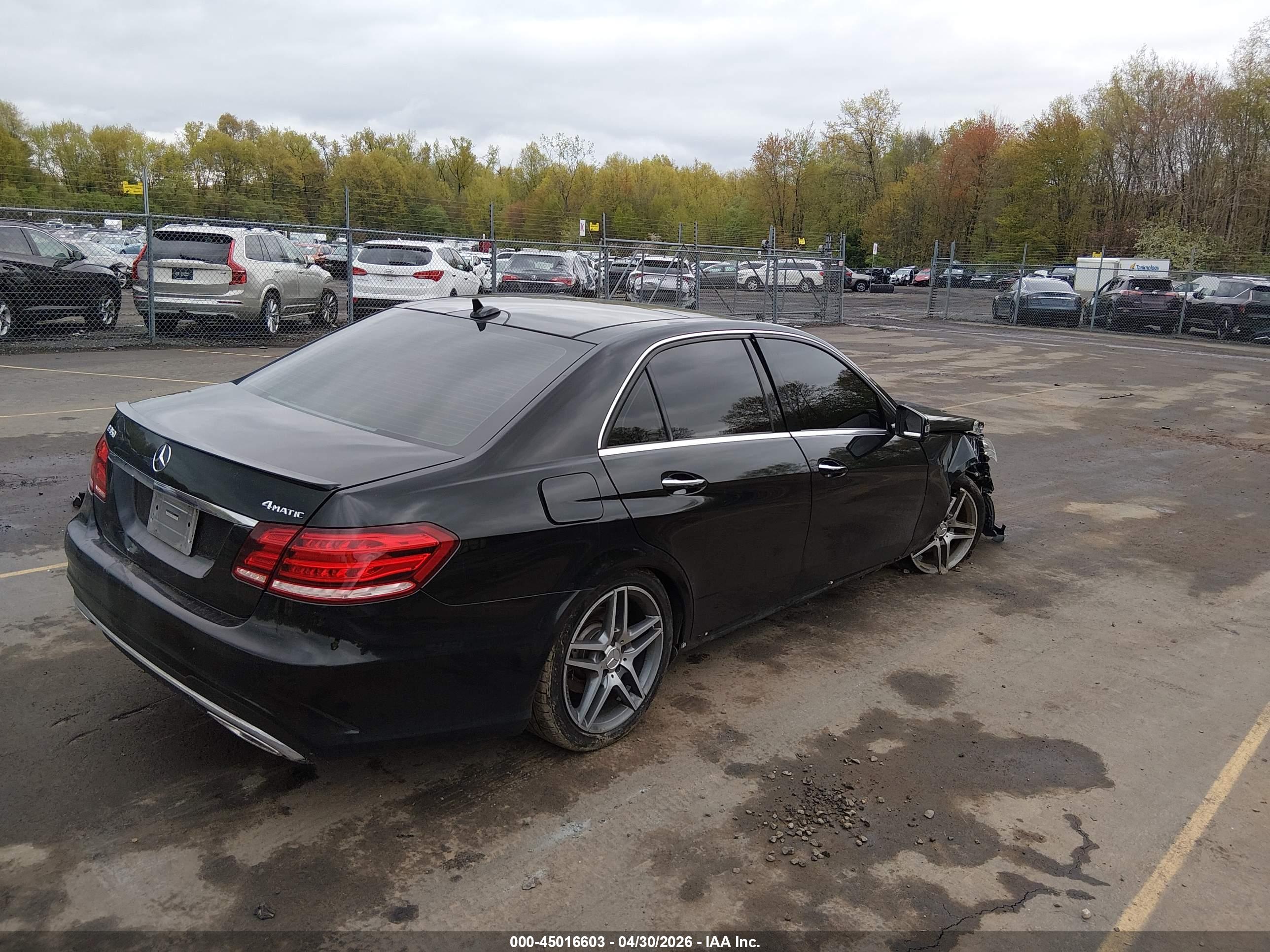 MERCEDES-BENZ E image 4