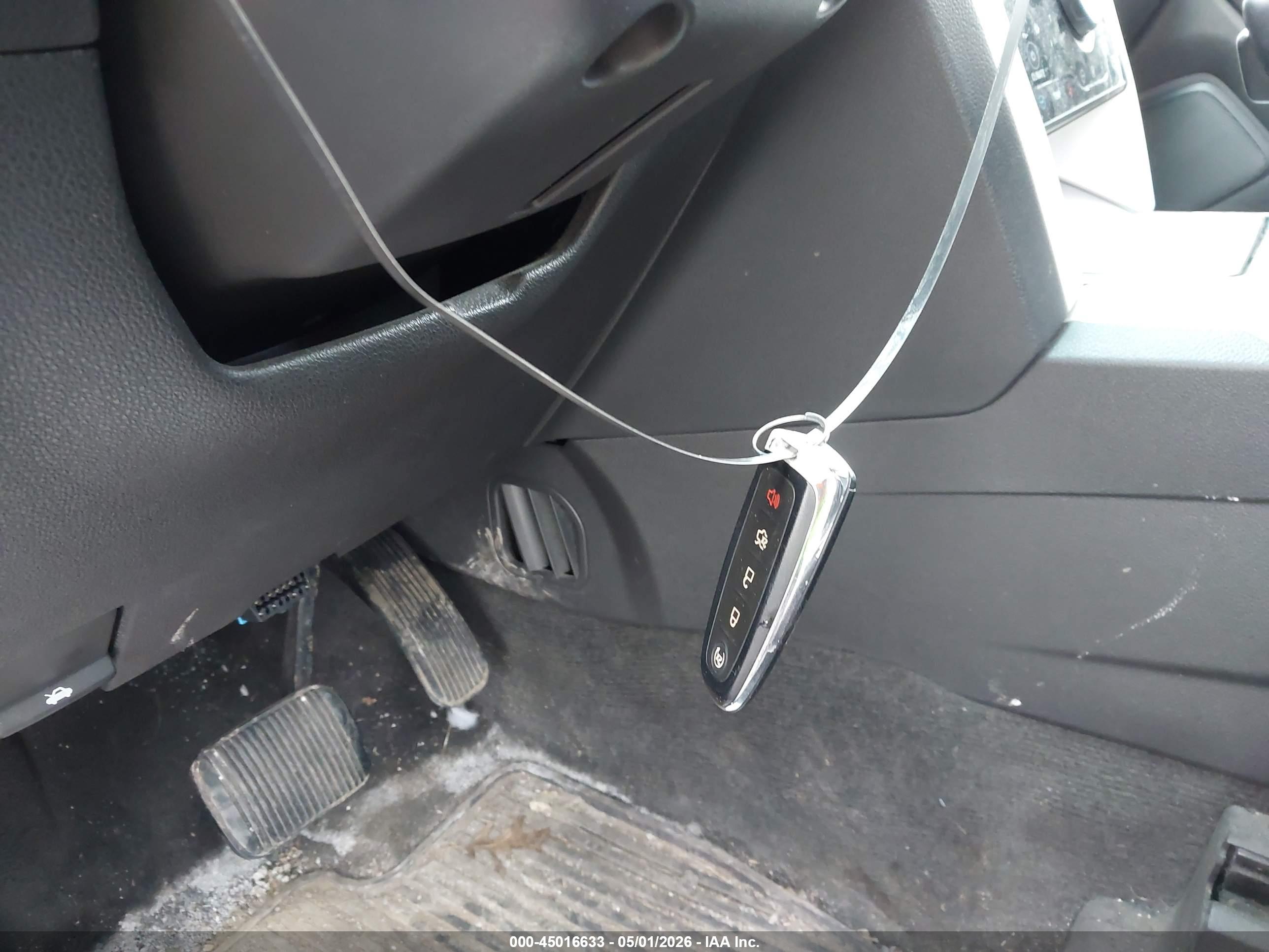 FORD EXPLORER image 11