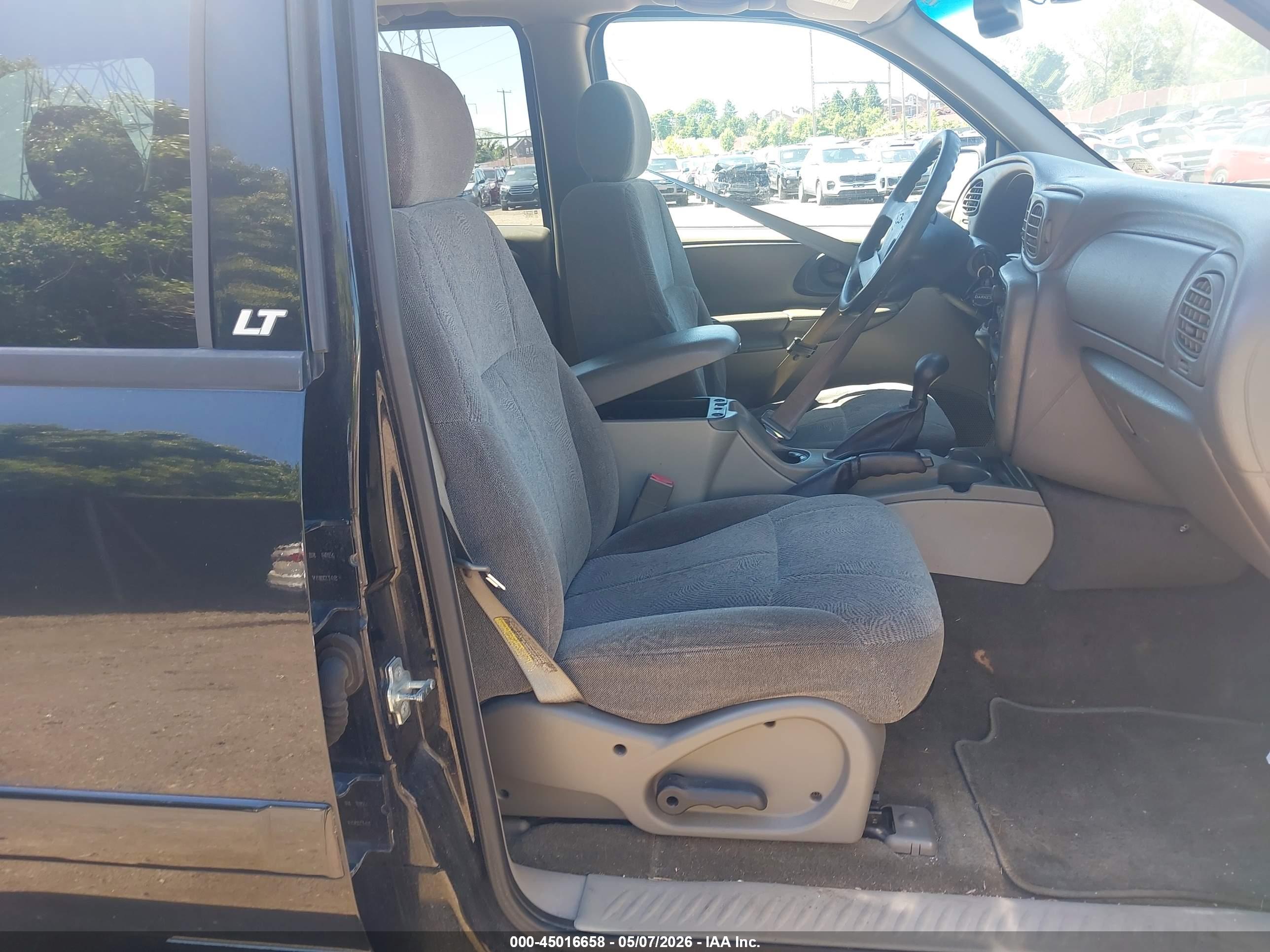 CHEVROLET TRAILBLAZER image 5