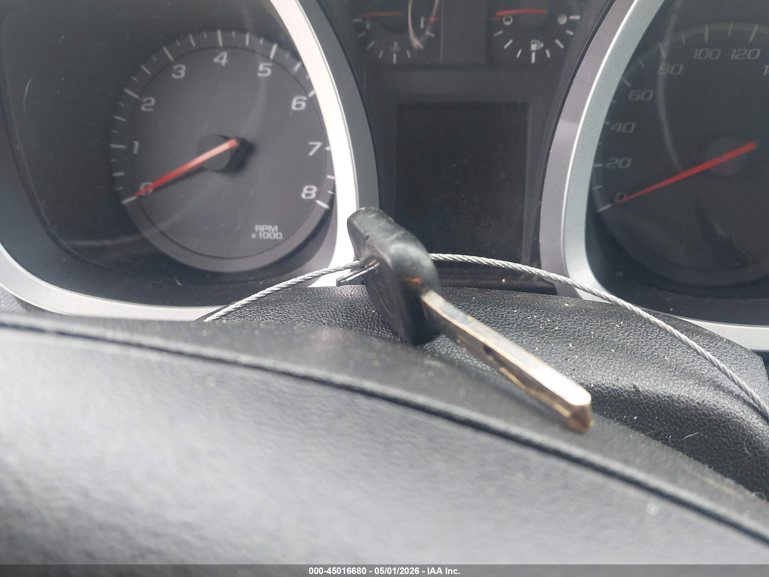 CHEVROLET EQUINOX image 11