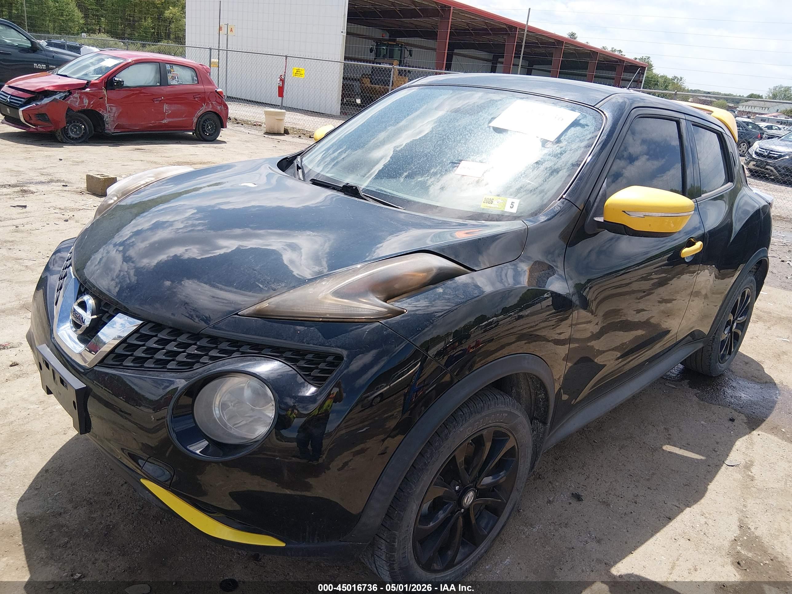NISSAN JUKE image 2