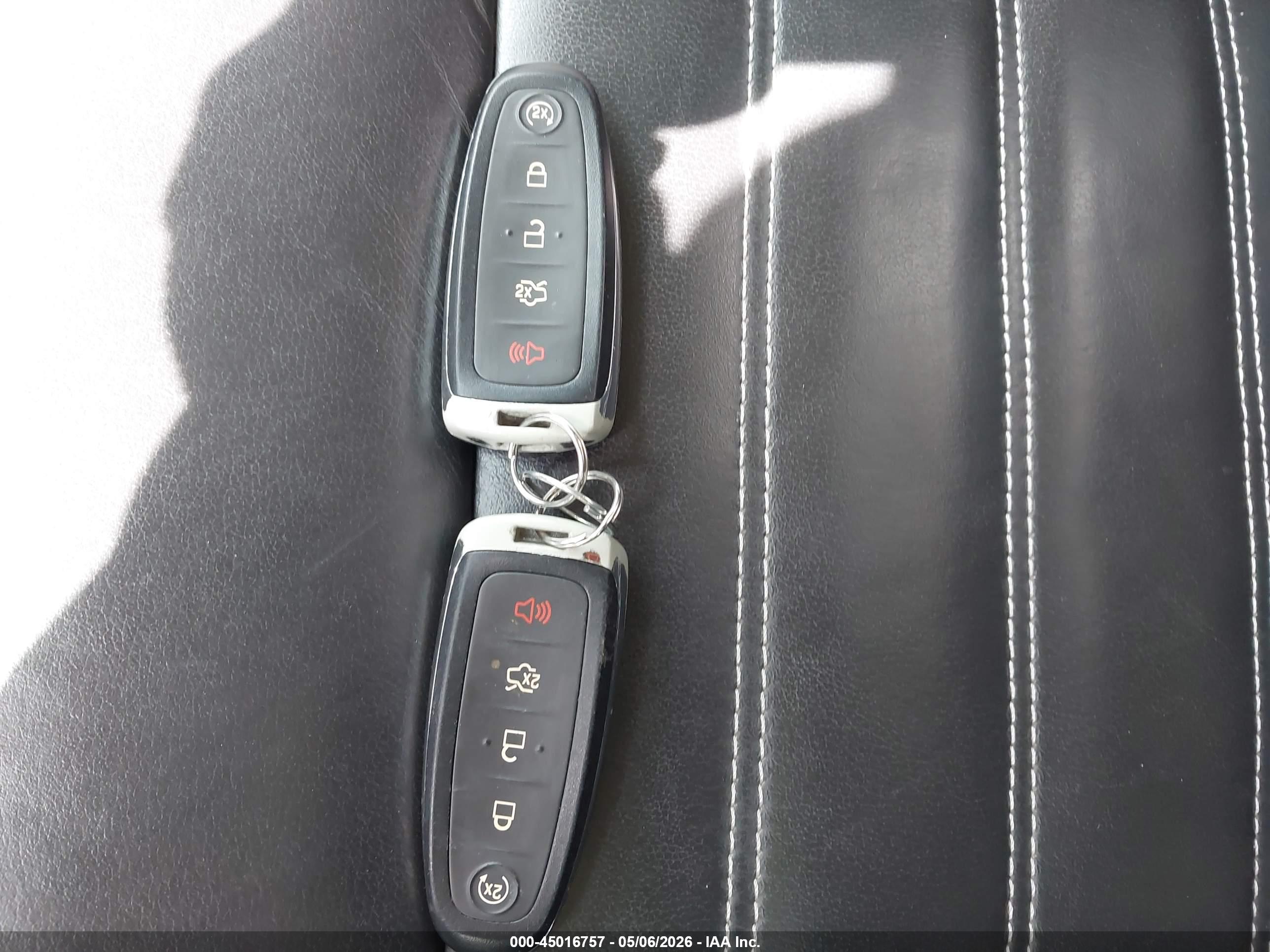 FORD ESCAPE image 11