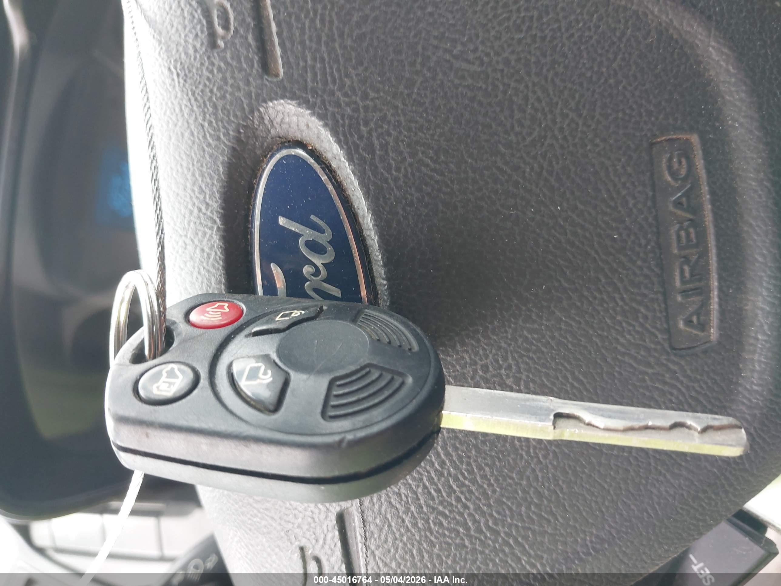 FORD TRANSIT-250 image 11