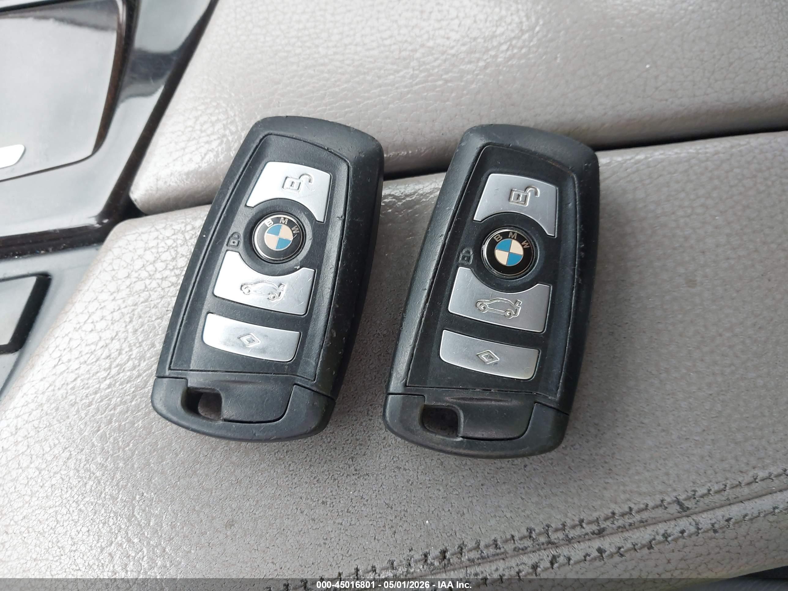 BMW 528I image 11