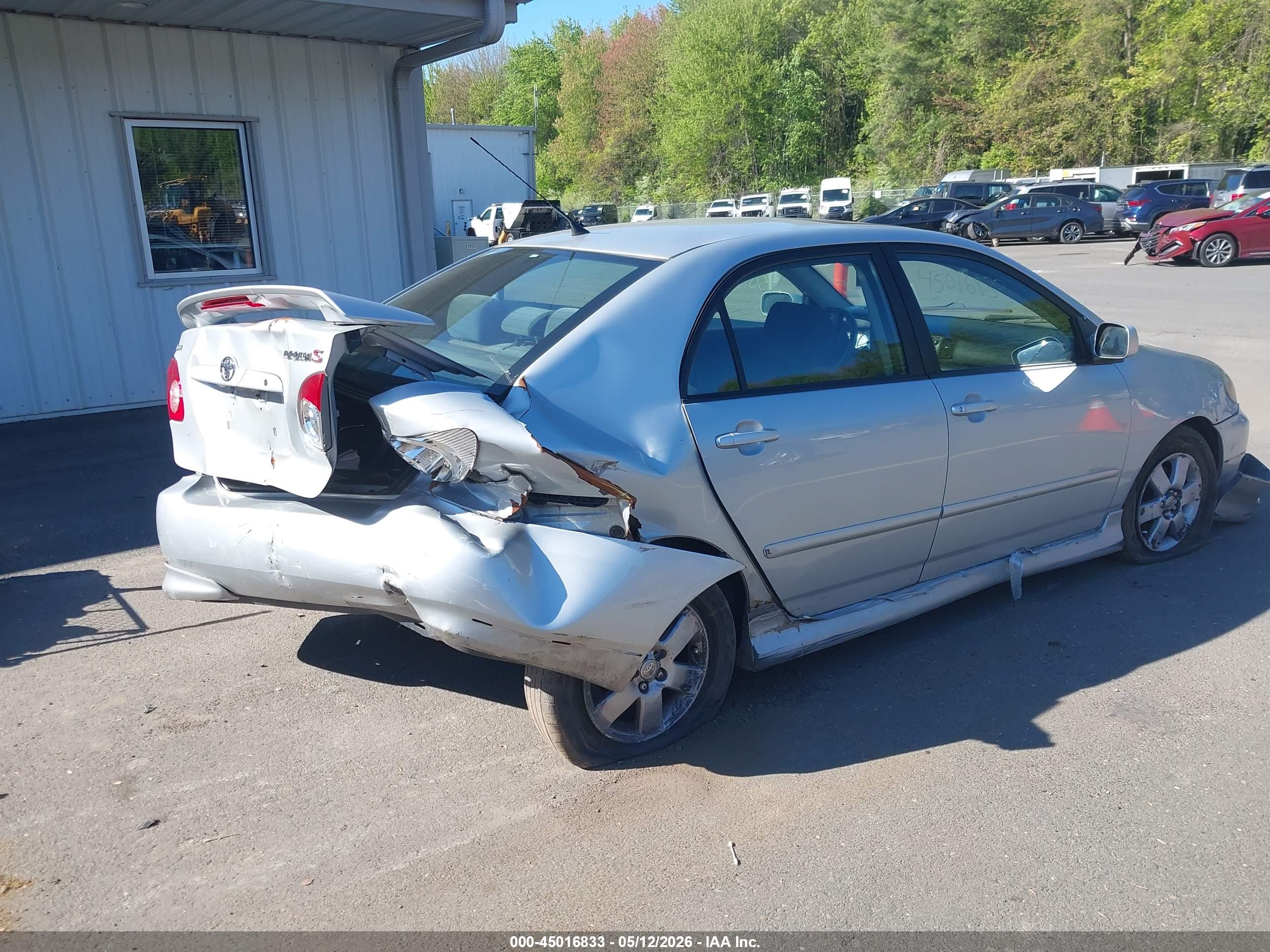 TOYOTA COROLLA image 4