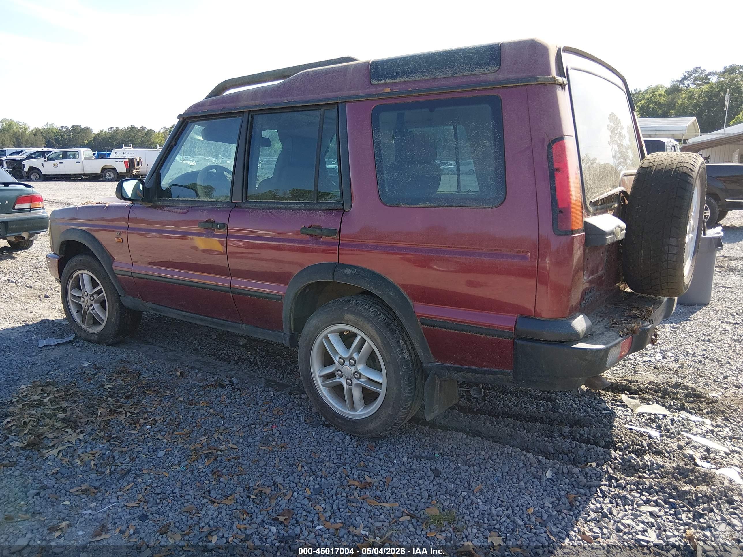 LAND ROVER image 3