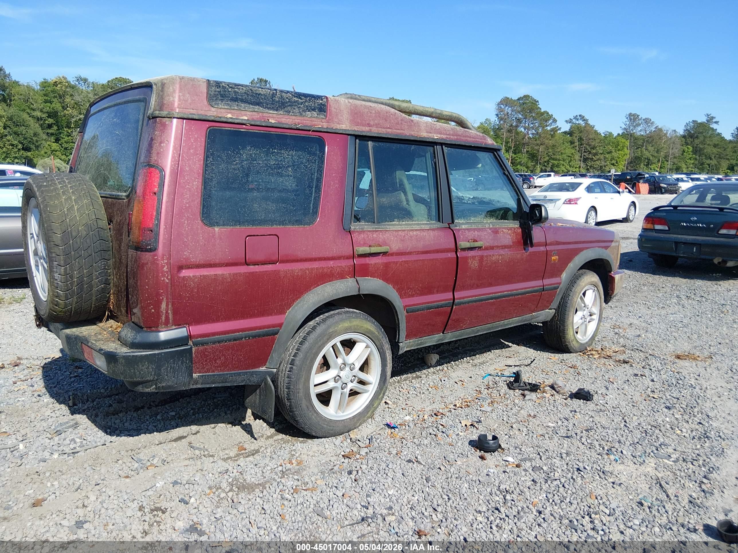 LAND ROVER image 4