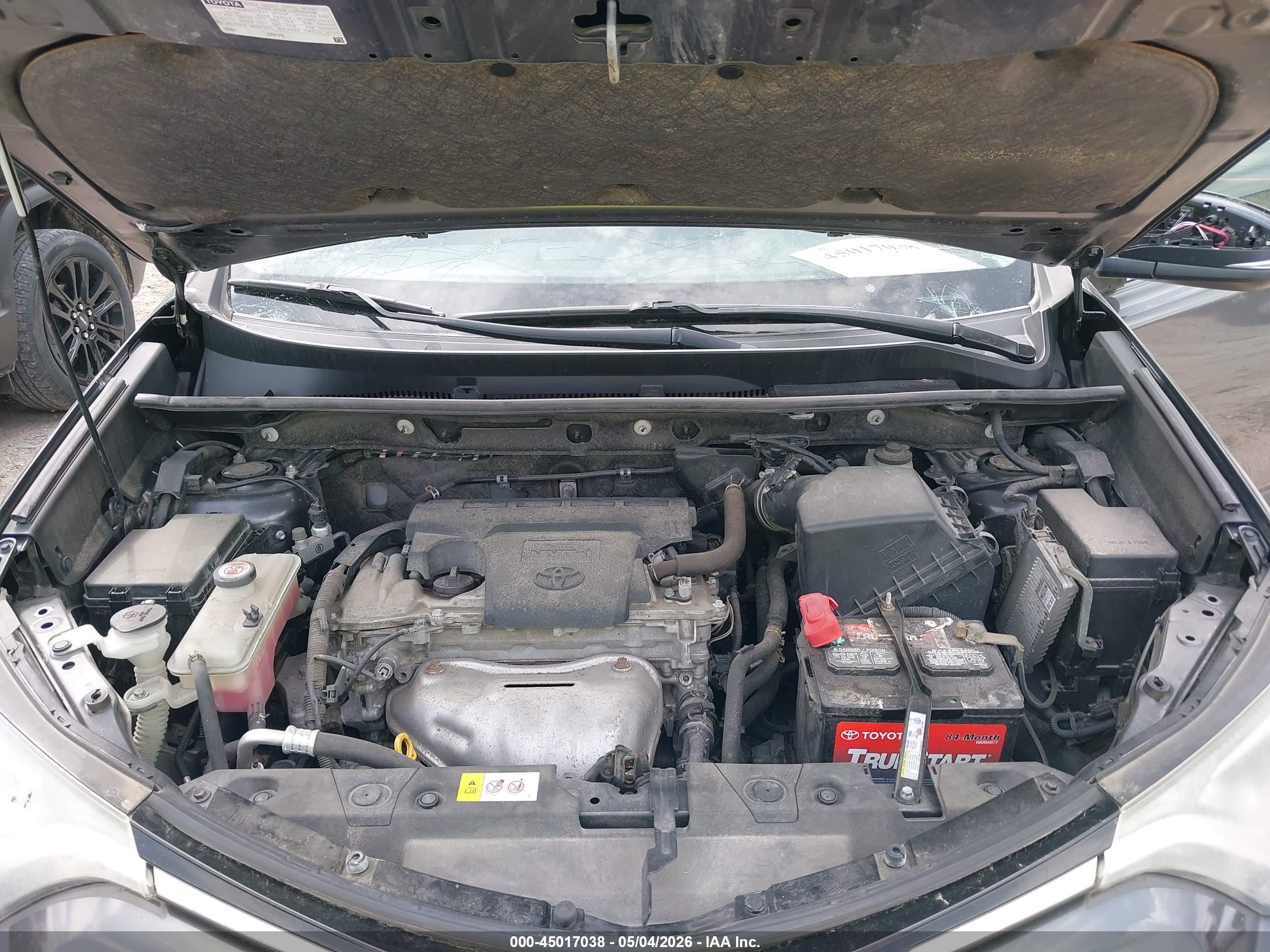 TOYOTA RAV4 image 10