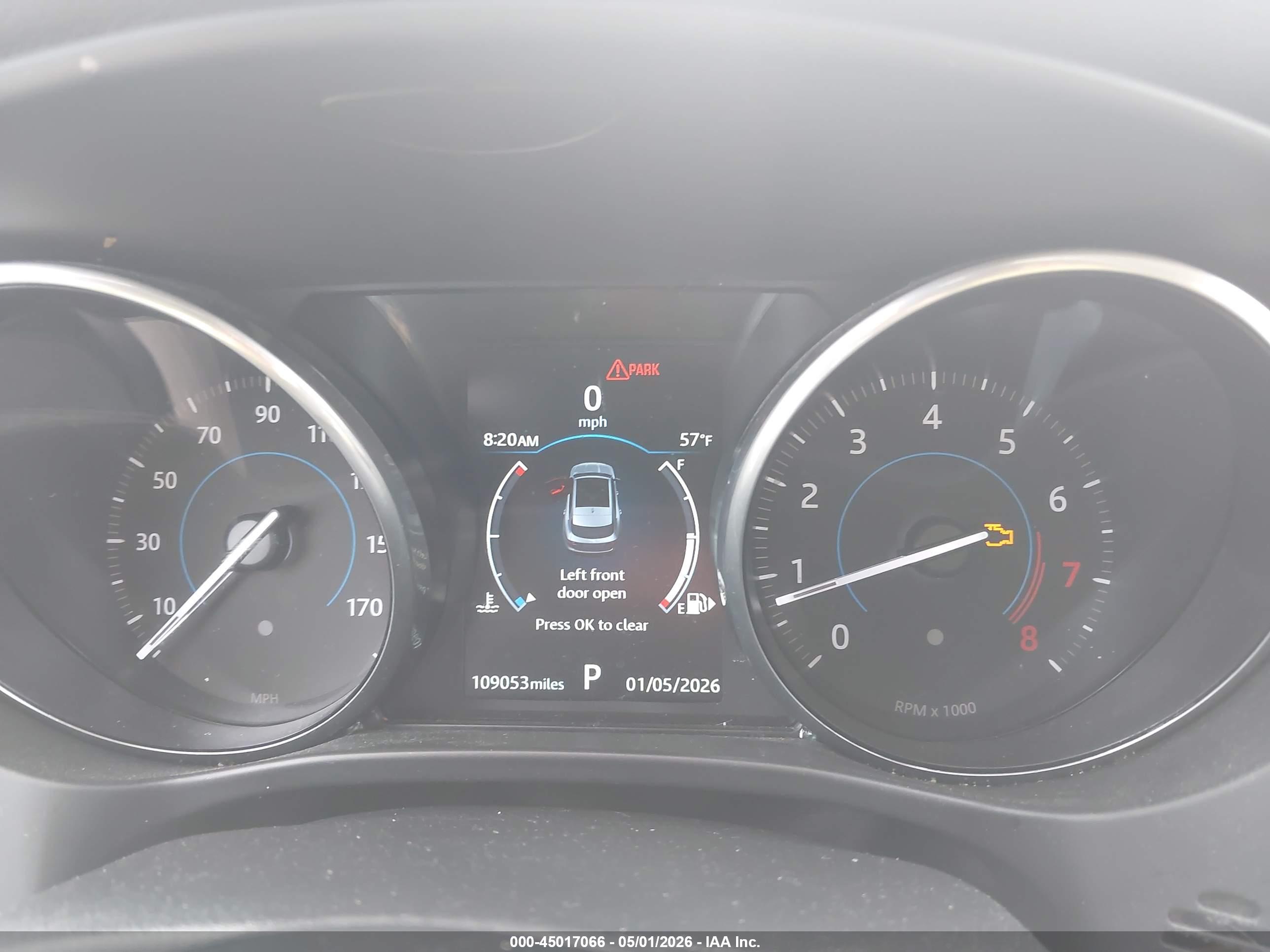 JAGUAR F-PACE image 7