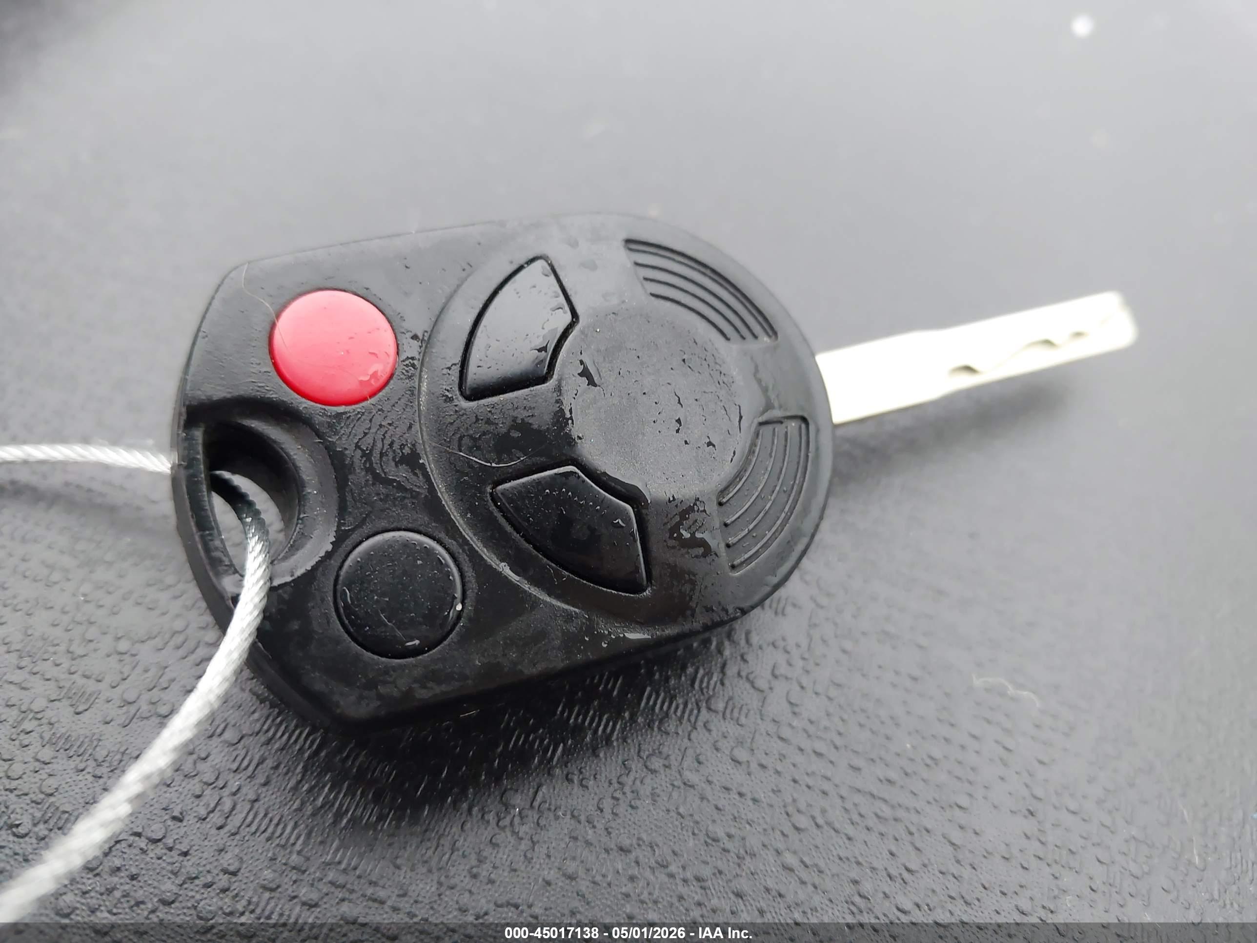 FORD FIESTA image 11