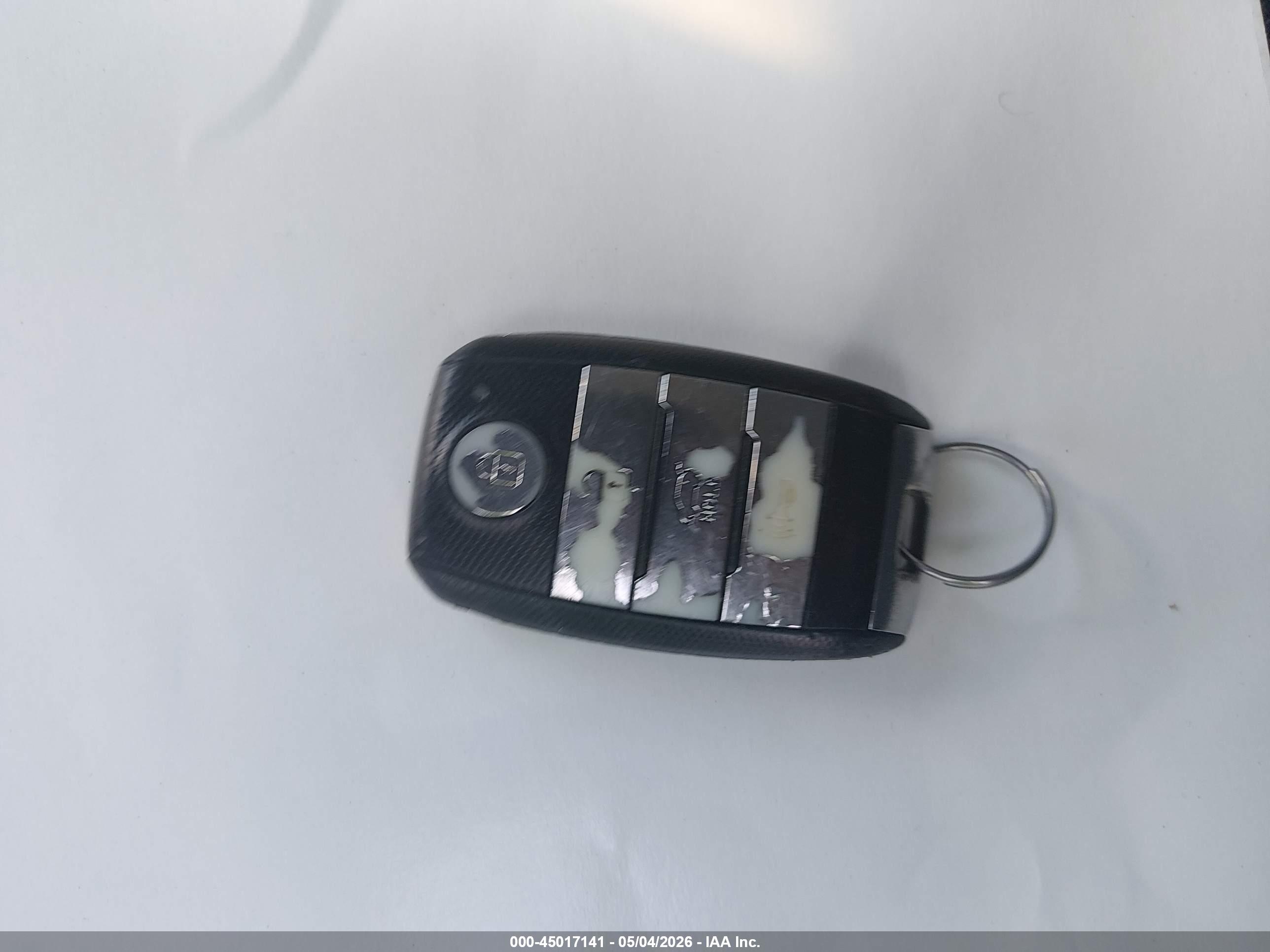KIA SORENTO image 11