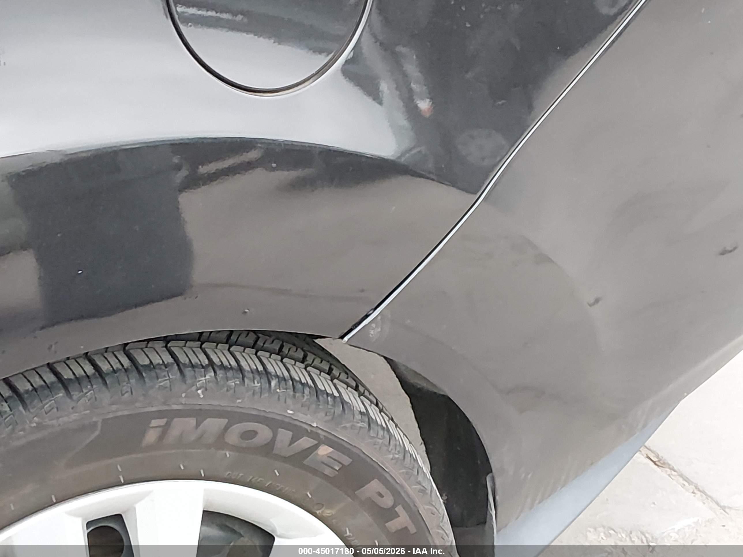 FORD FIESTA image 6