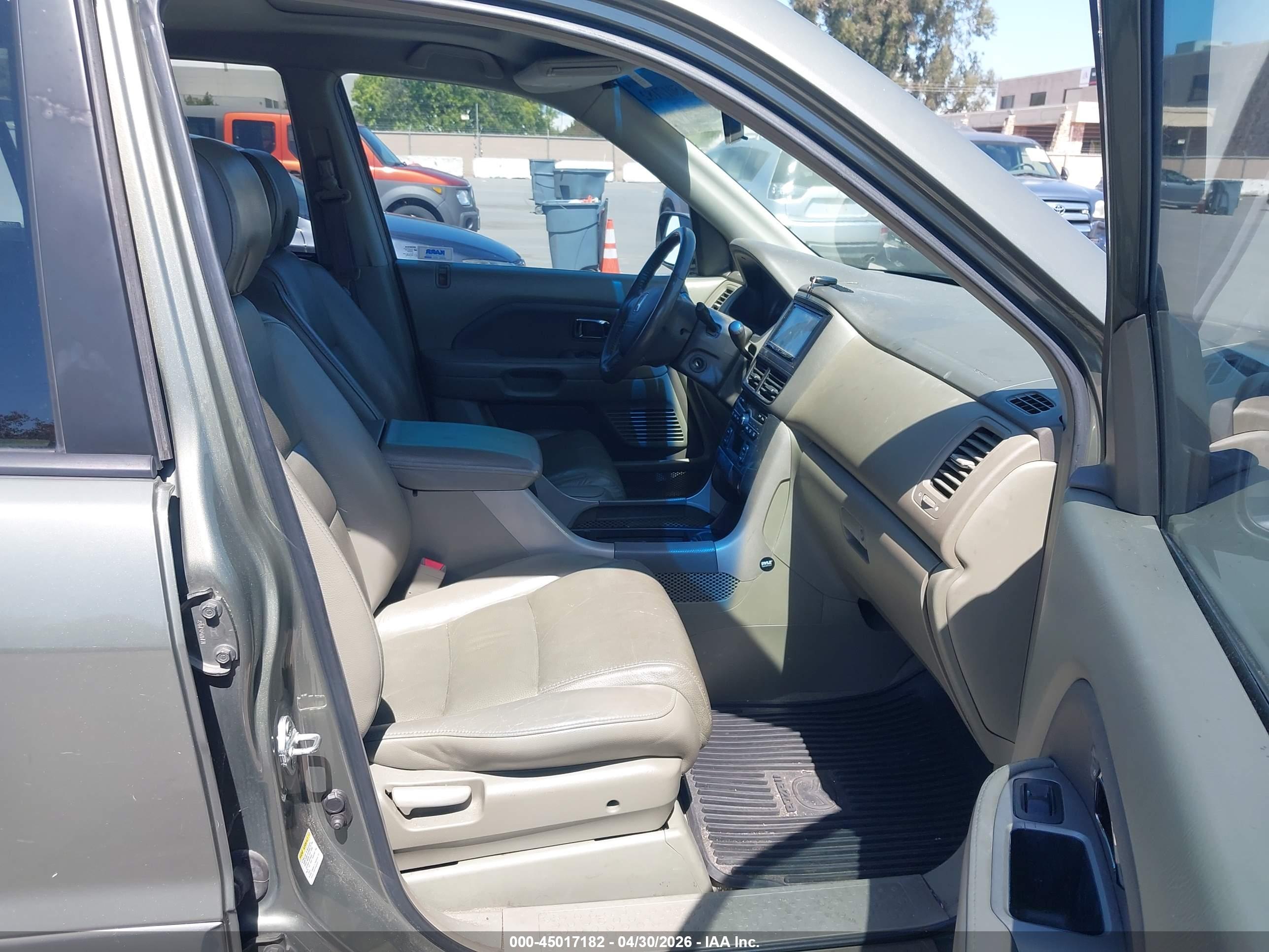 HONDA PILOT image 5