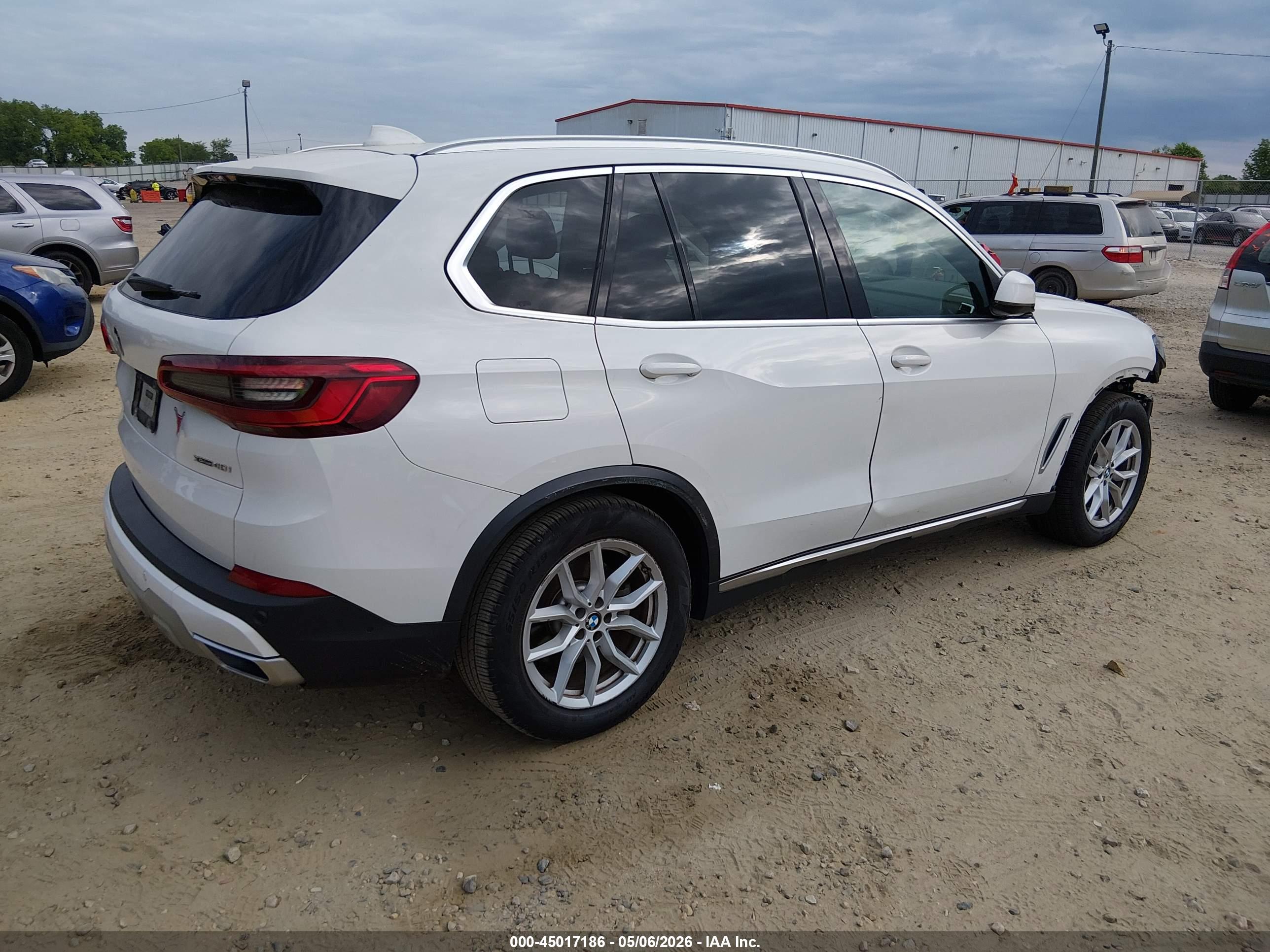 BMW X5 image 4