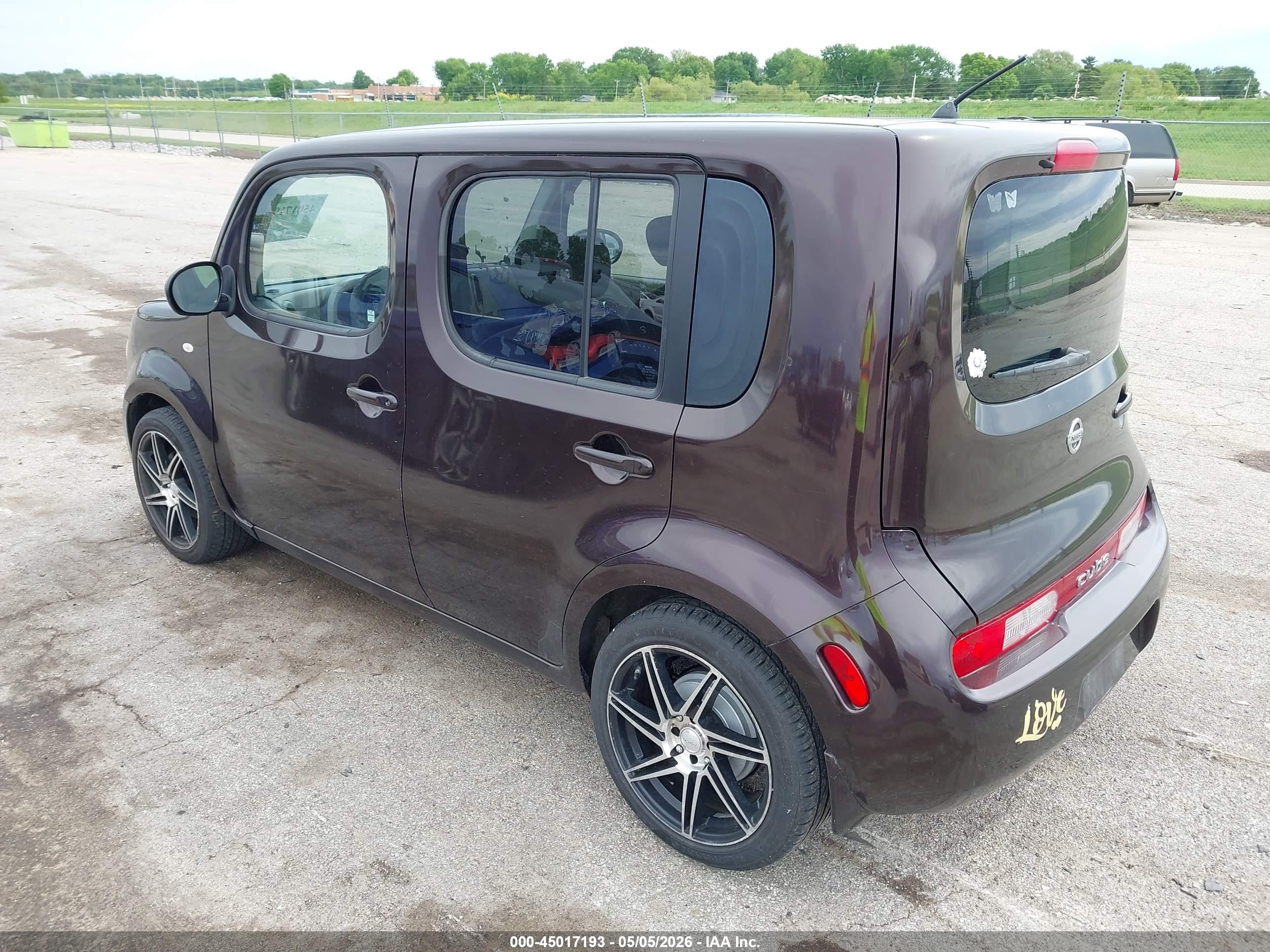NISSAN CUBE image 3