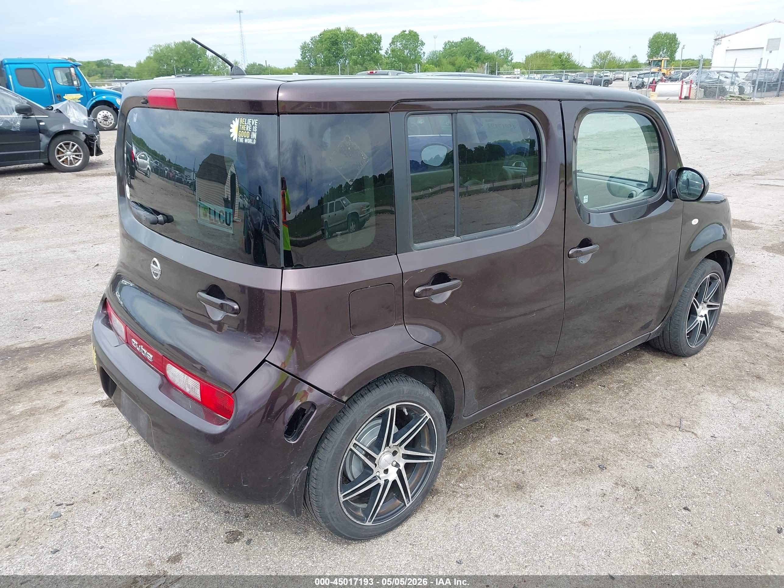 NISSAN CUBE image 4