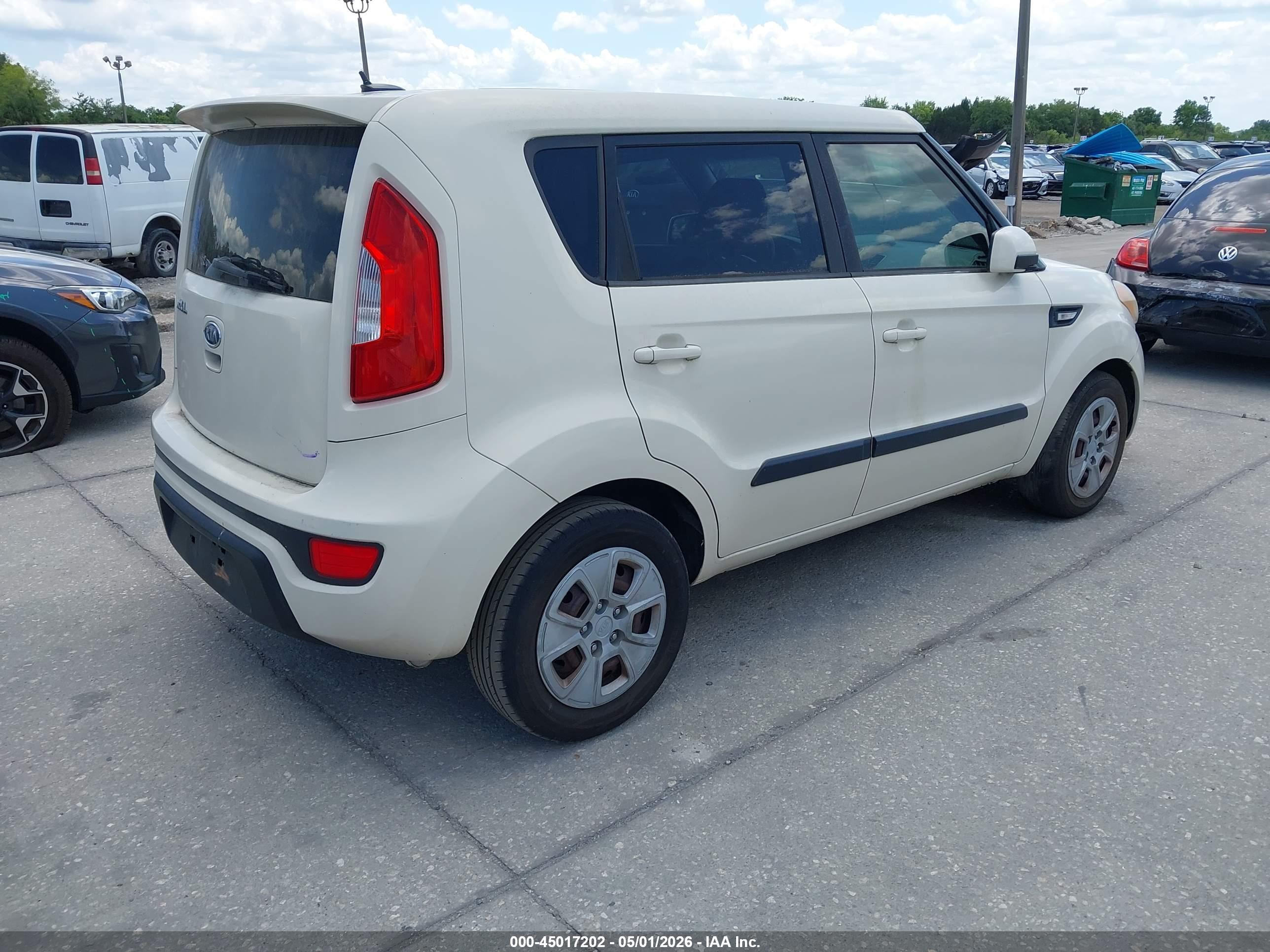 KIA SOUL image 4