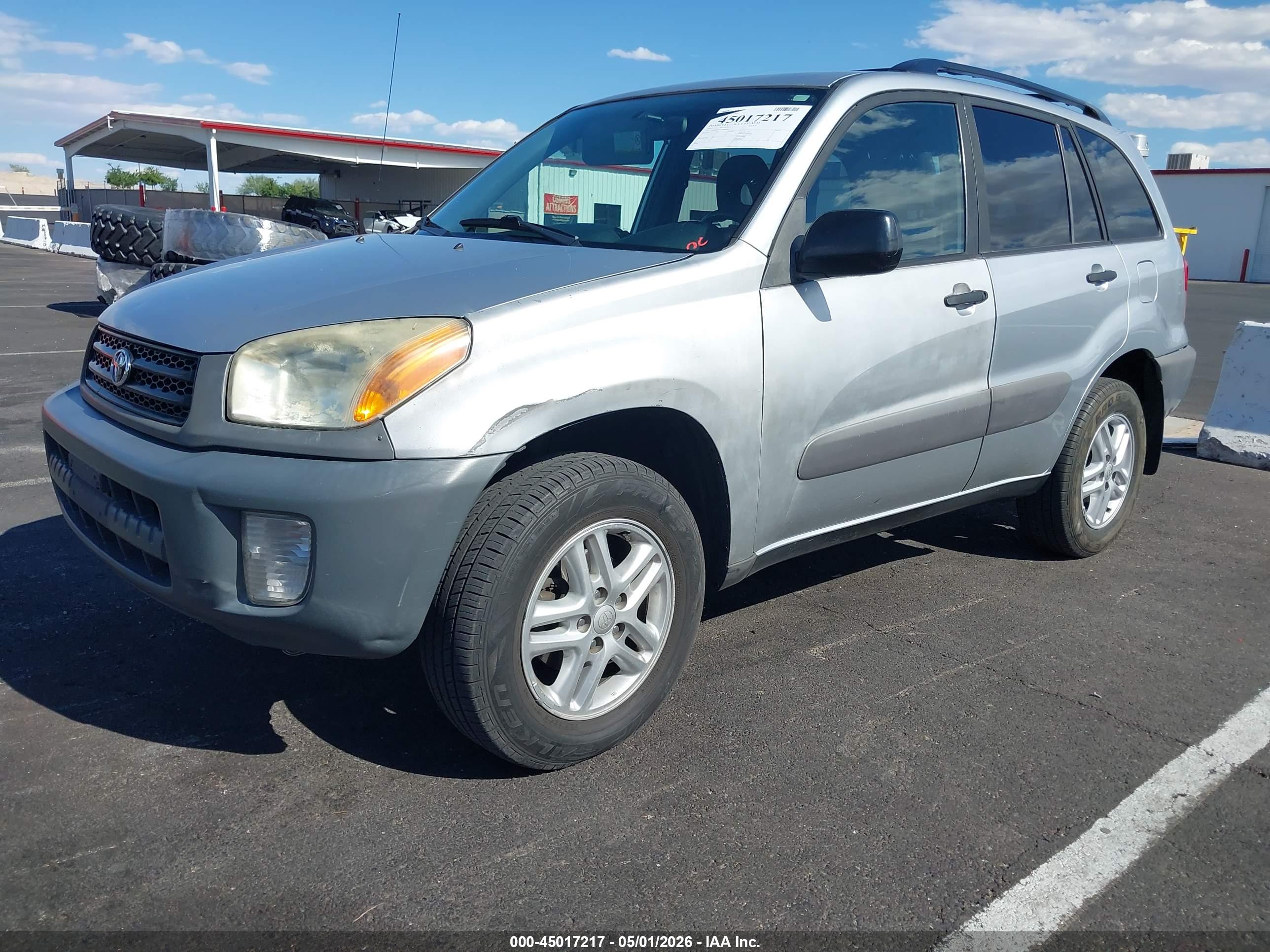 TOYOTA RAV4 image 2