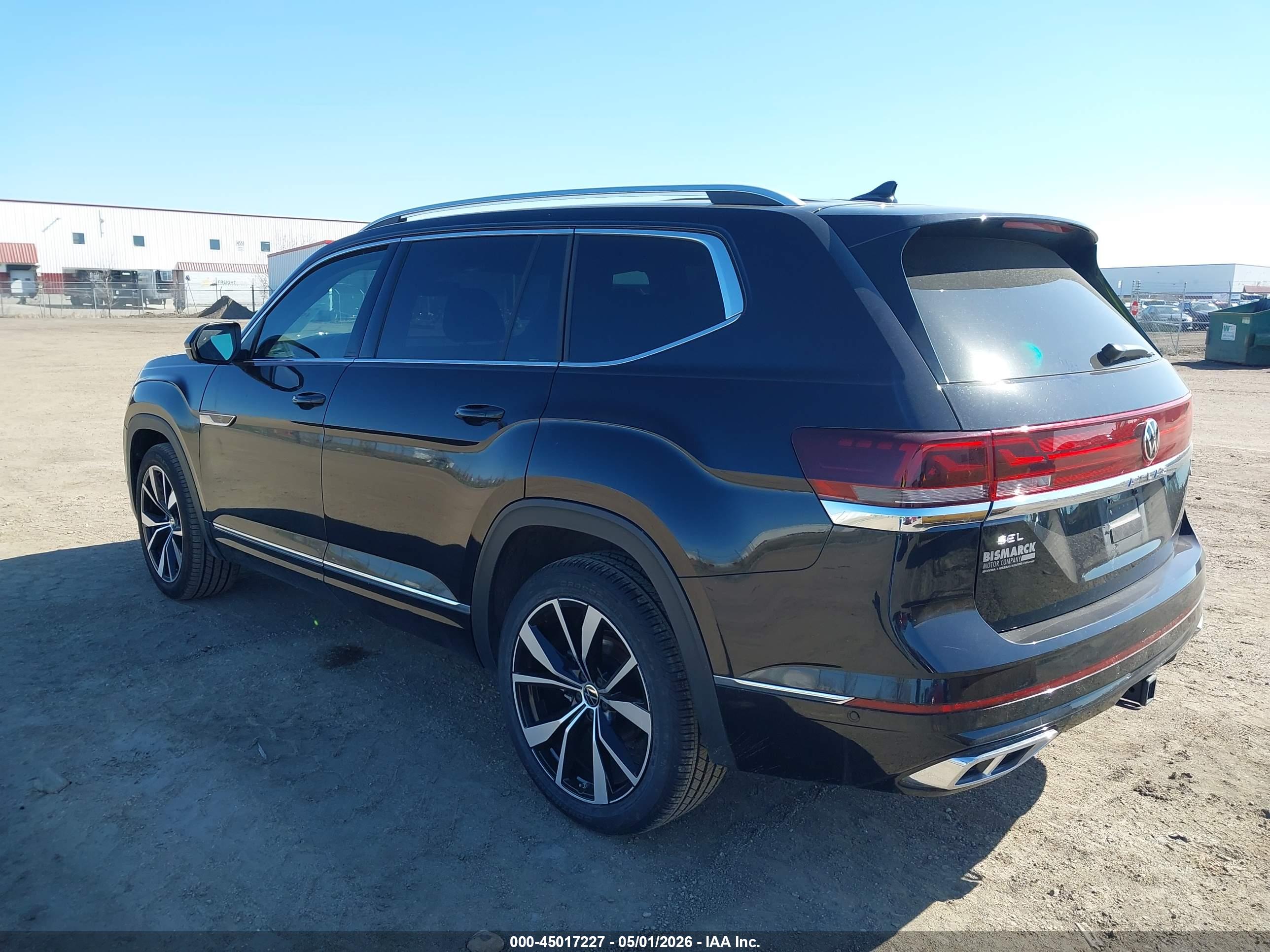 VOLKSWAGEN ATLAS image 3