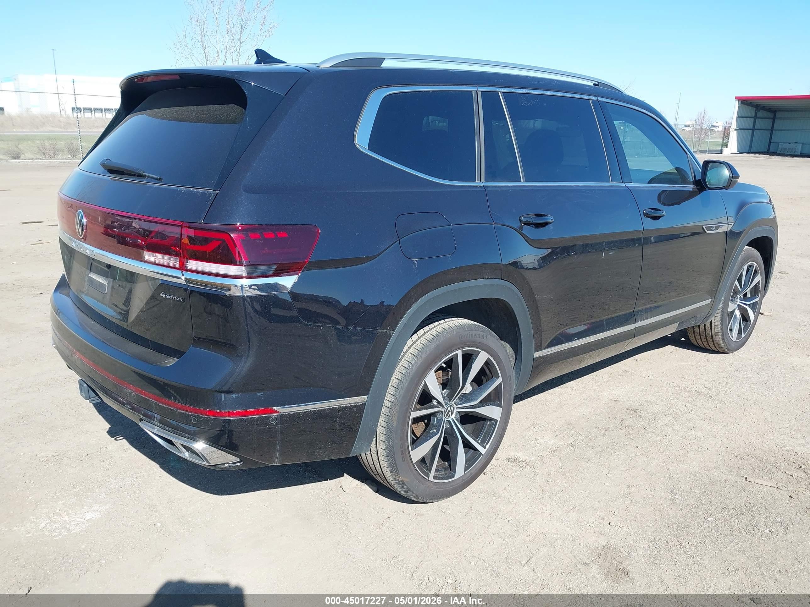 VOLKSWAGEN ATLAS image 4