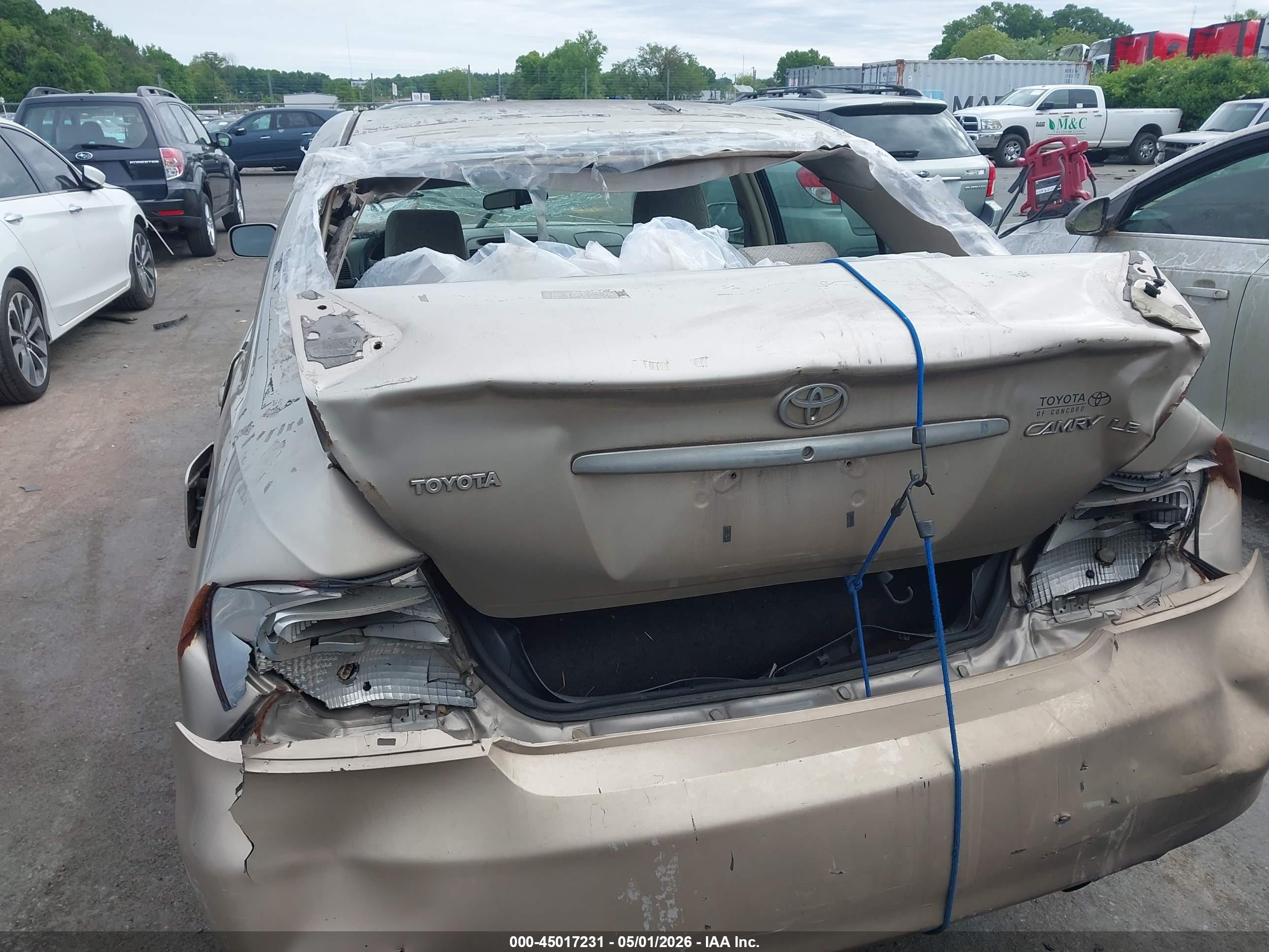 TOYOTA CAMRY image 6