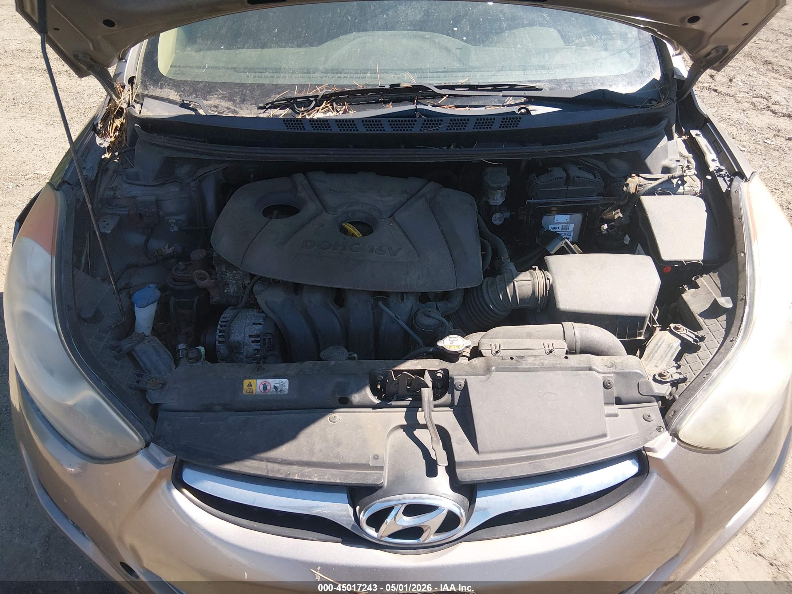 HYUNDAI ELANTRA image 10