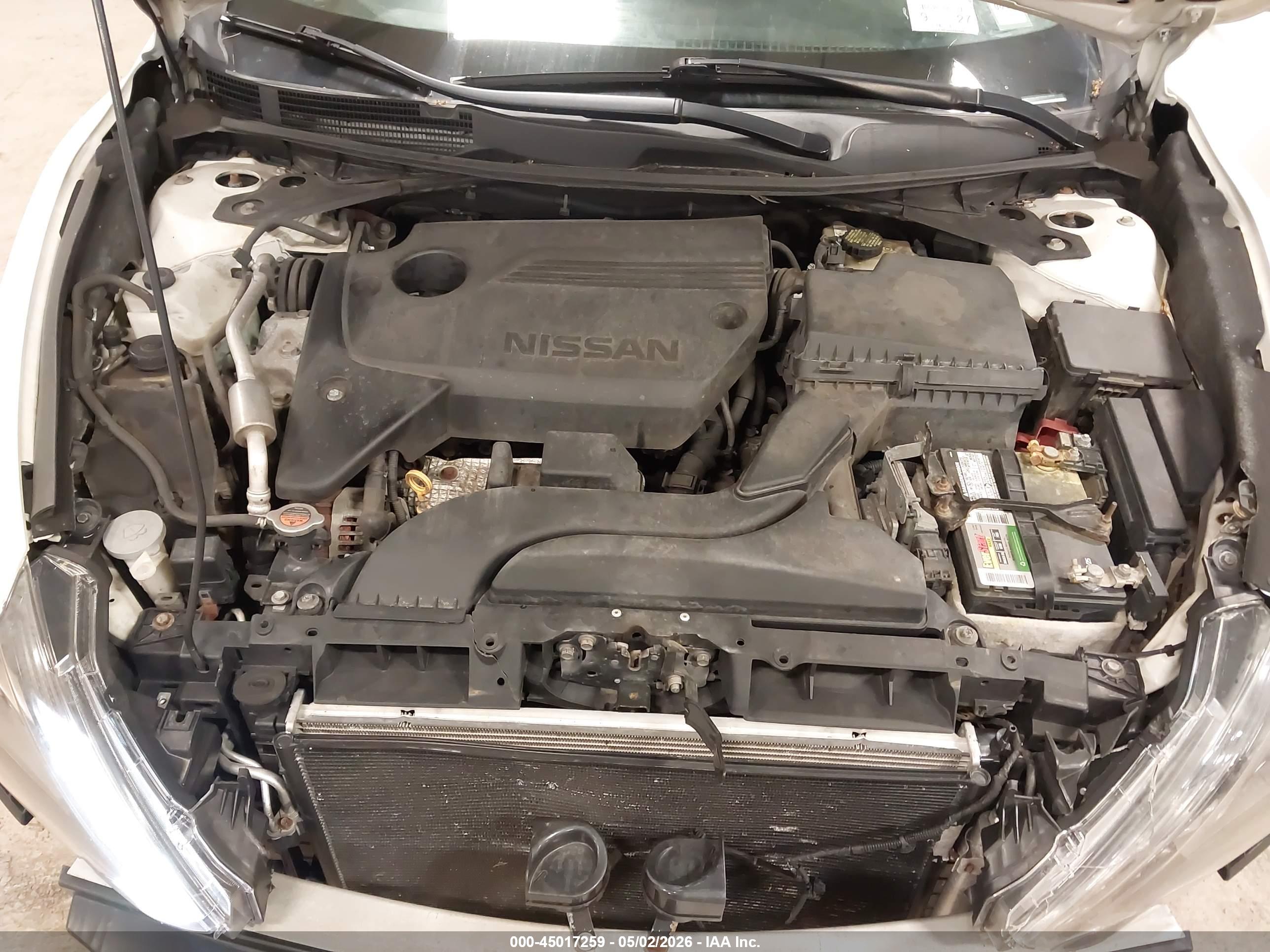 NISSAN ALTIMA image 10
