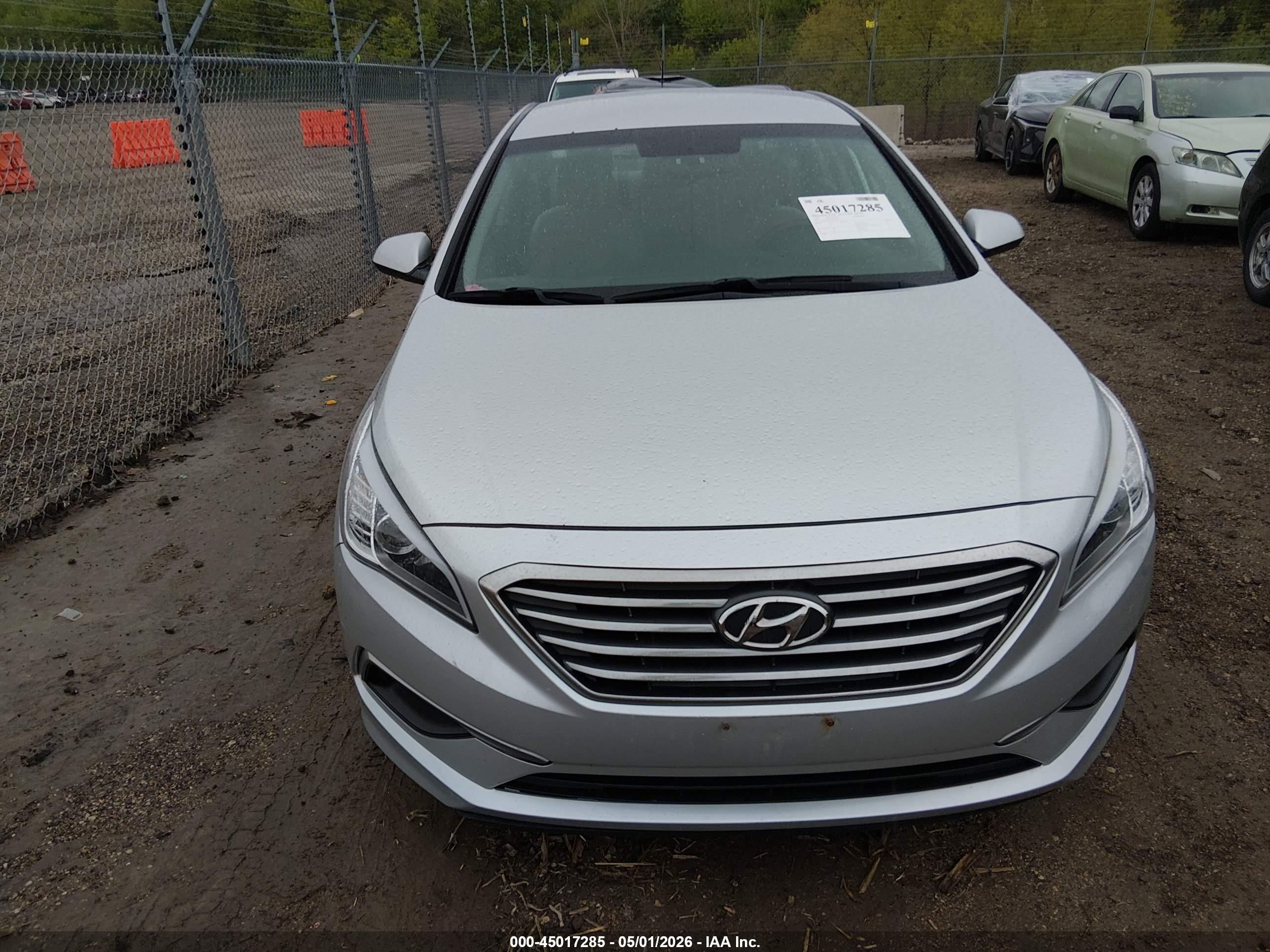 HYUNDAI SONATA image 6