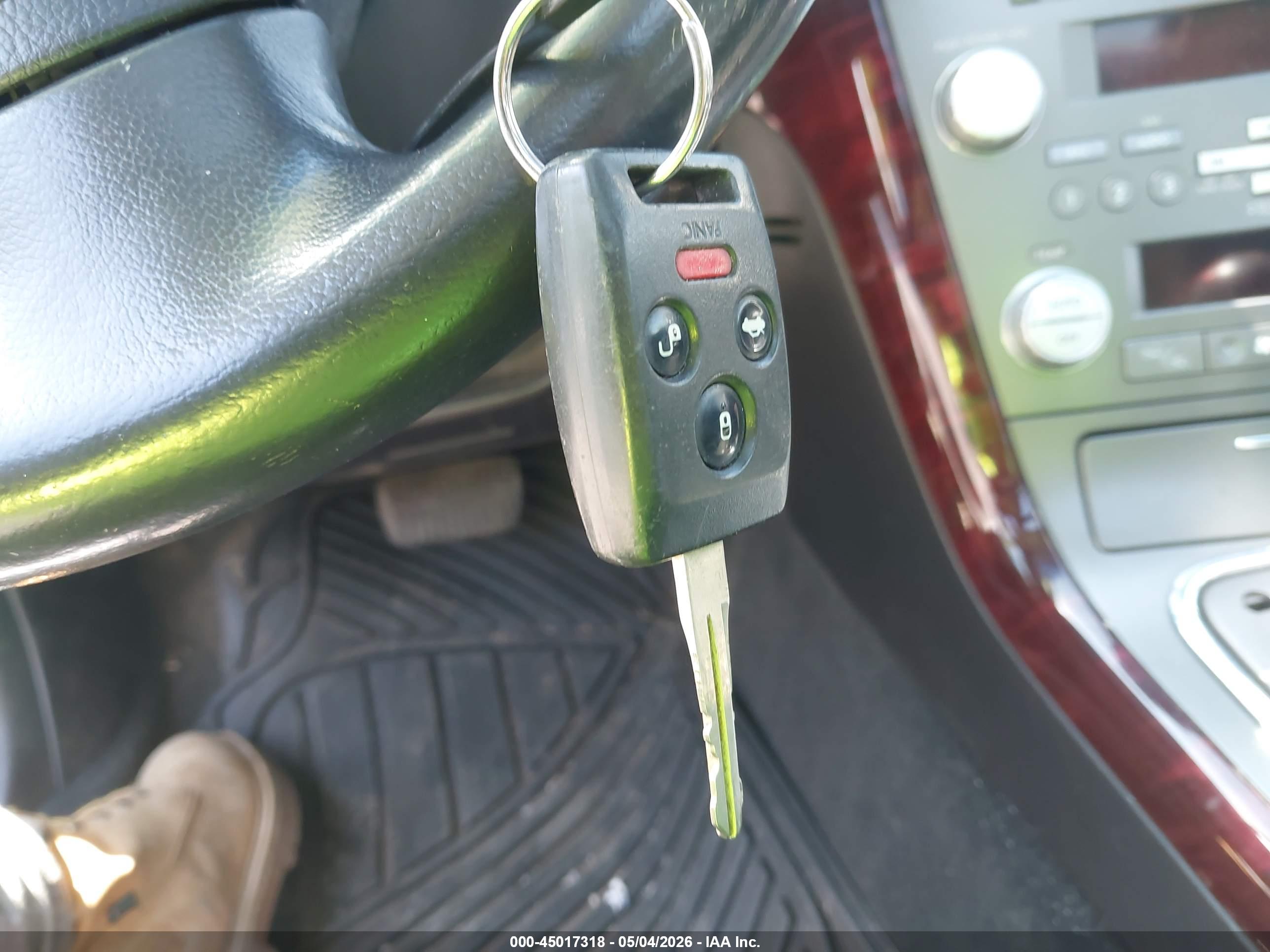 SUBARU OUTBACK image 11