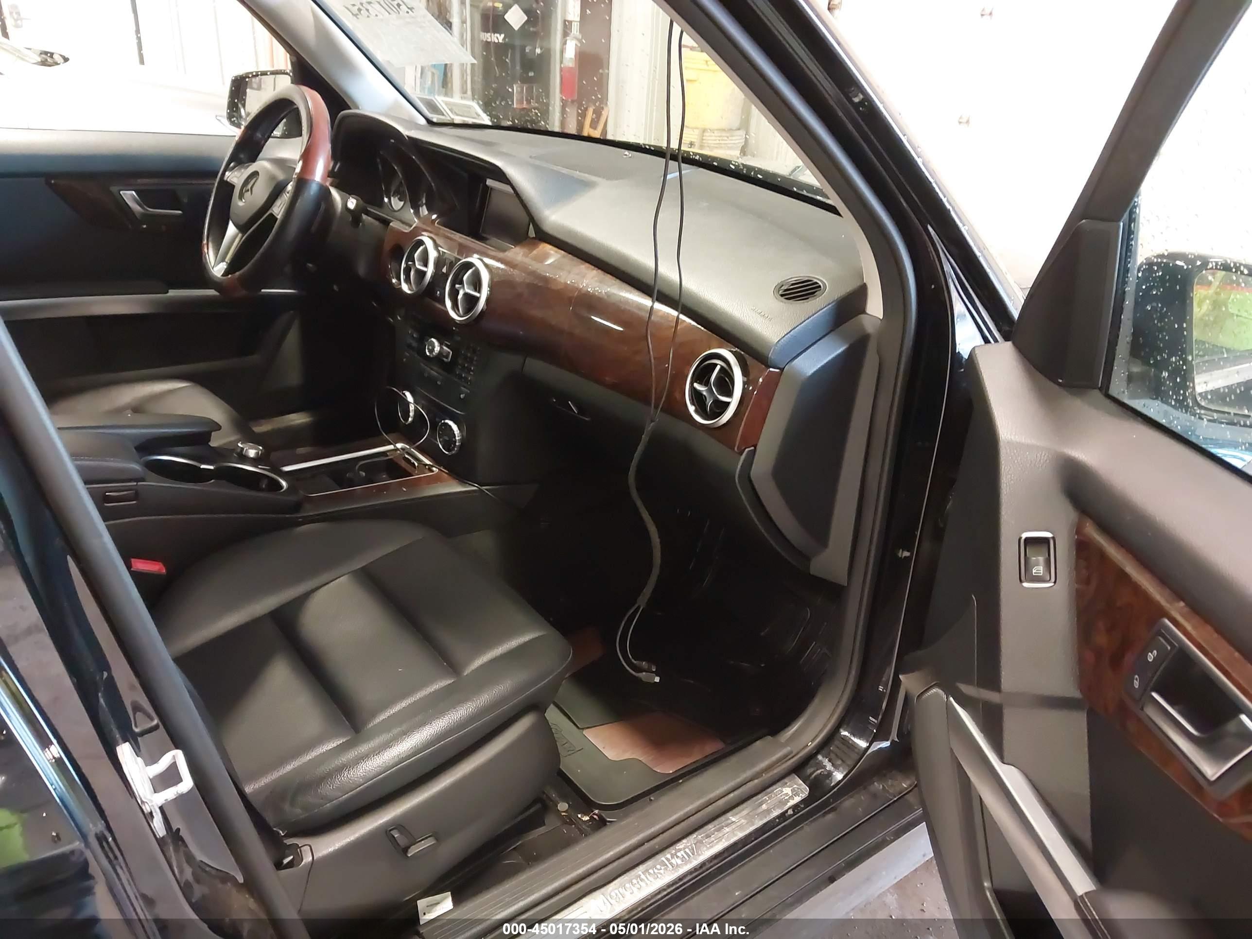 MERCEDES-BENZ GLK image 5