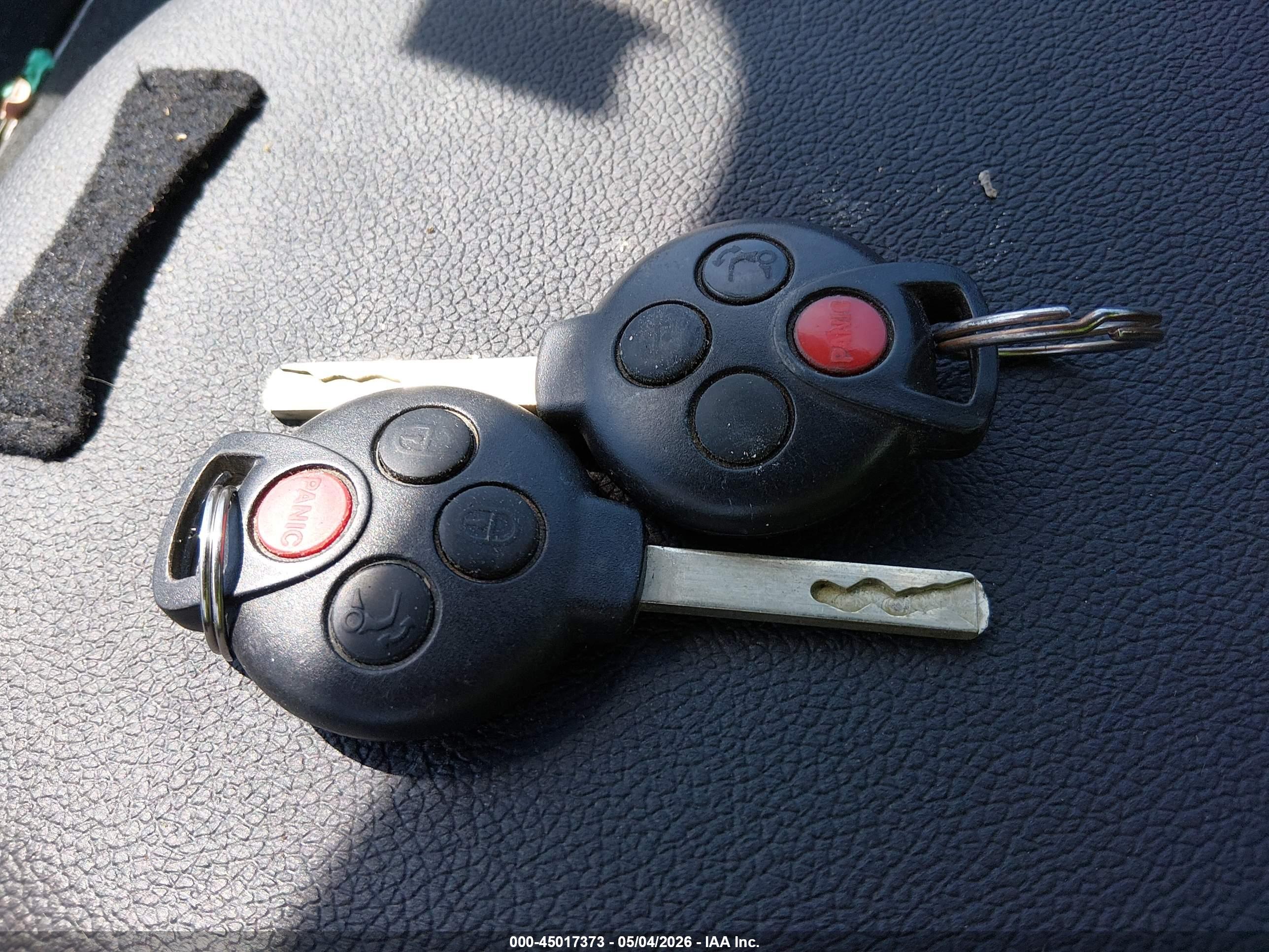 SMART FORTWO image 11