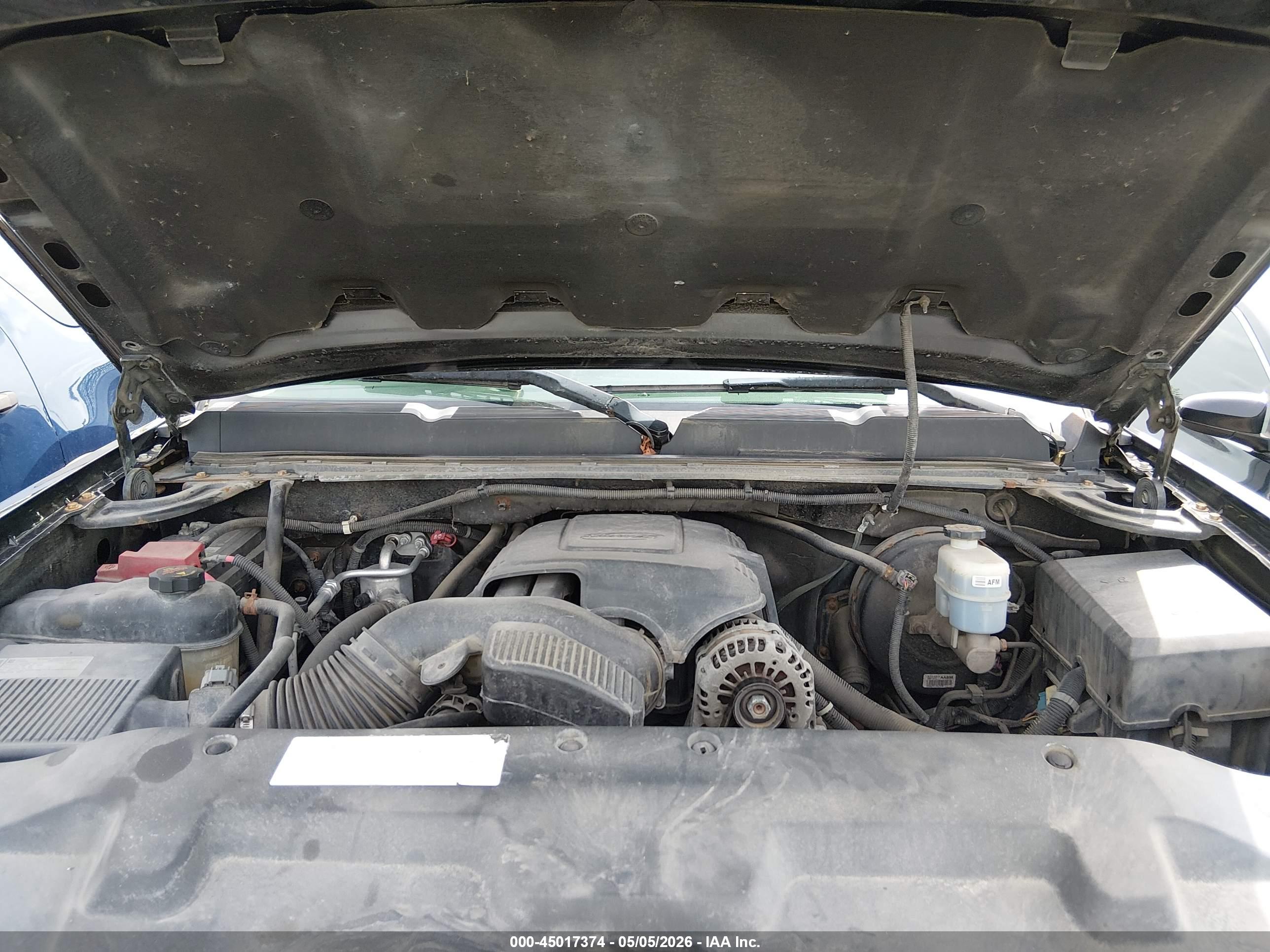 CHEVROLET SILVERADO image 10